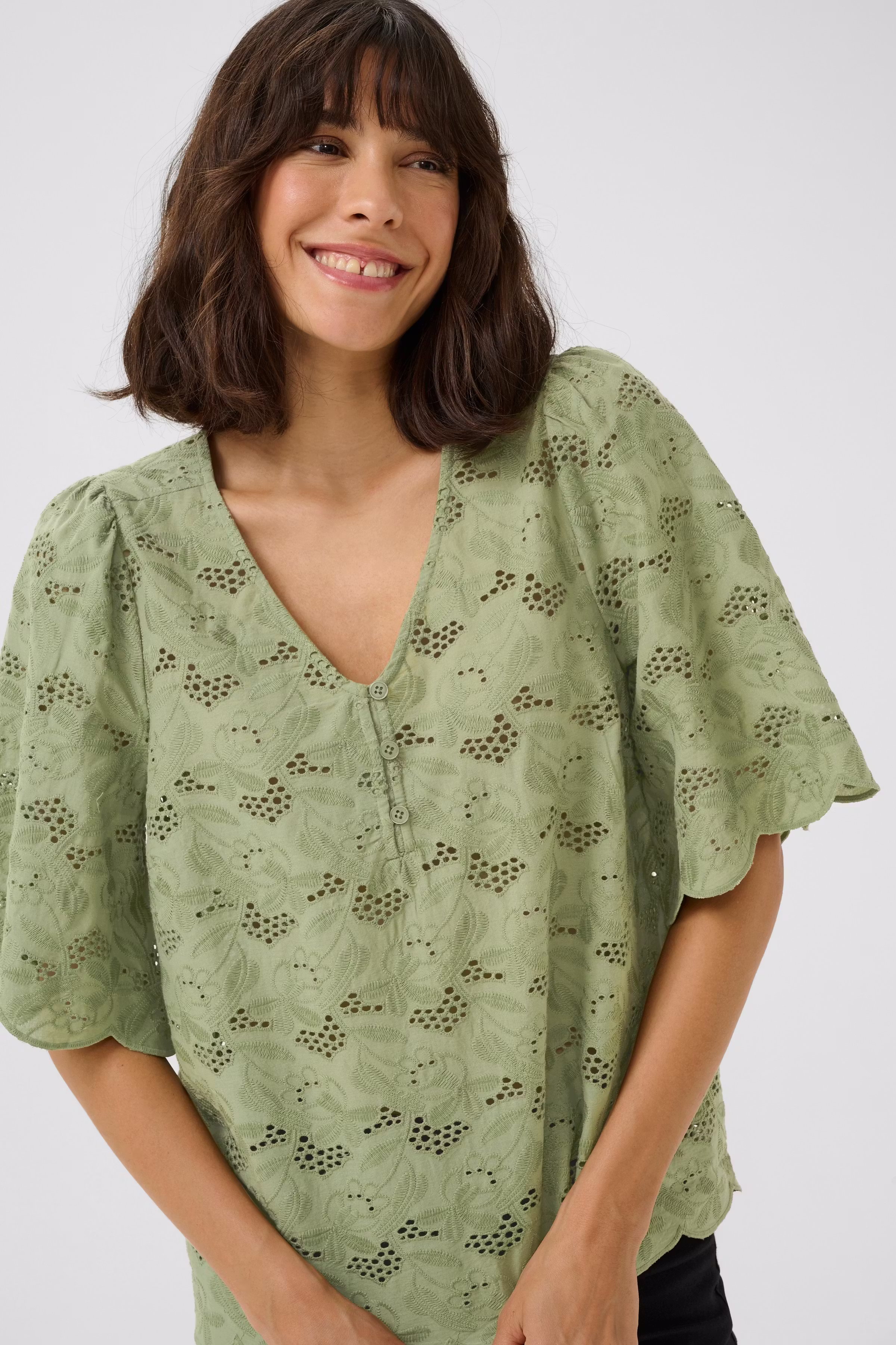 KAtura Blouse LOOKBOOK DETAIL 10552405-170115