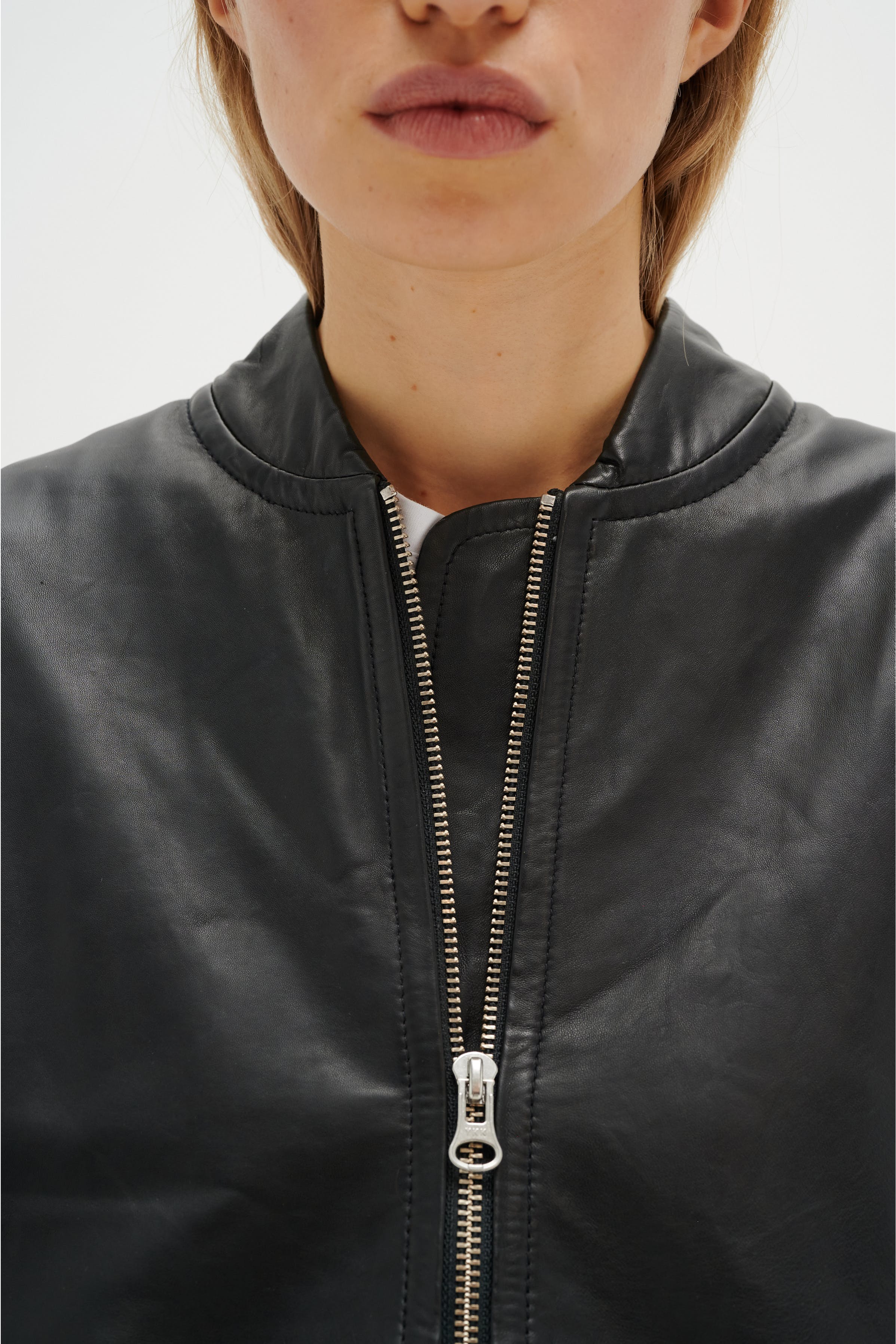 BelukaIW Læder Bomber LOOKBOOK DETAIL 30108923-194008