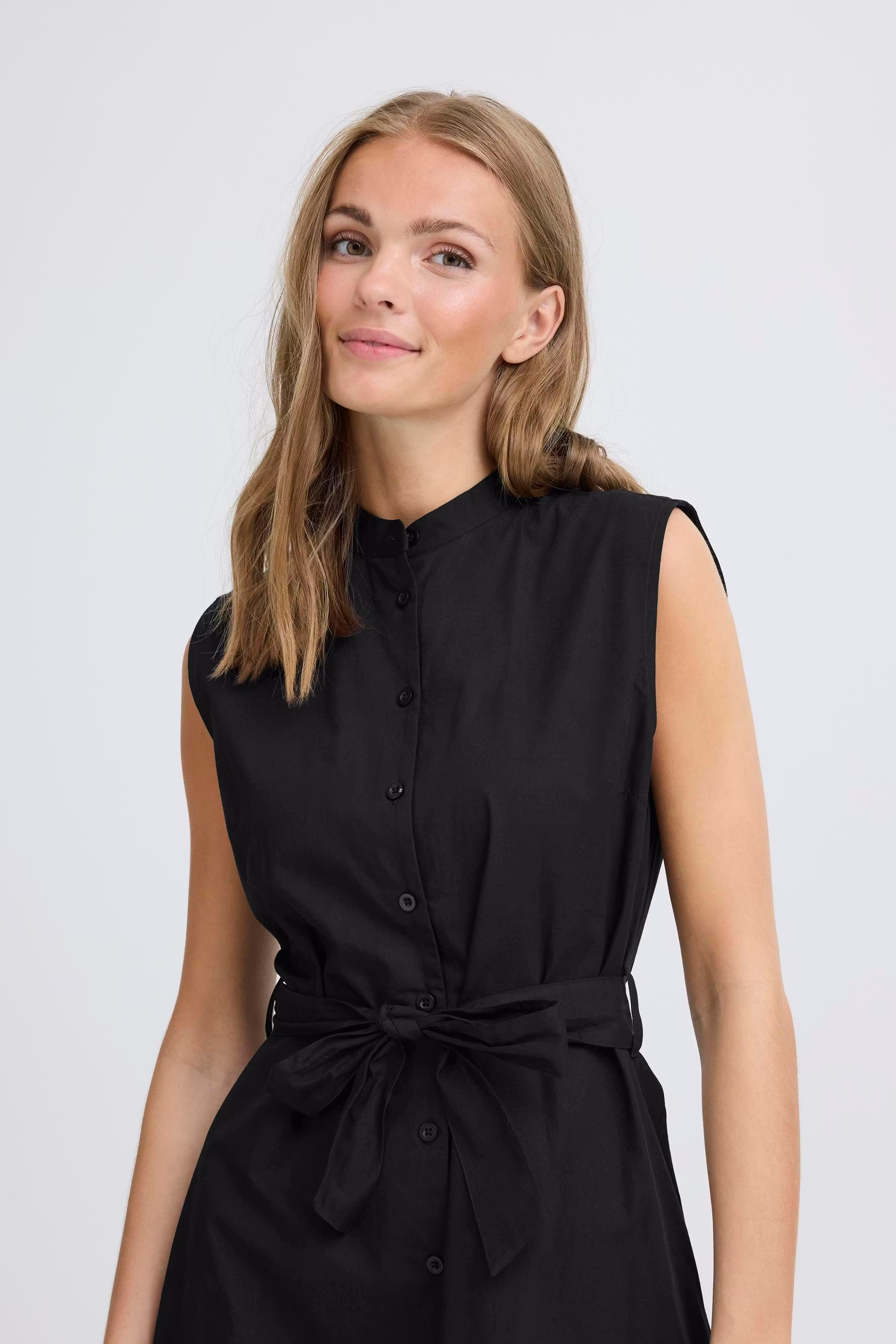 IHFANTY Kleid LOOKBOOK DETAIL 20123803-194008