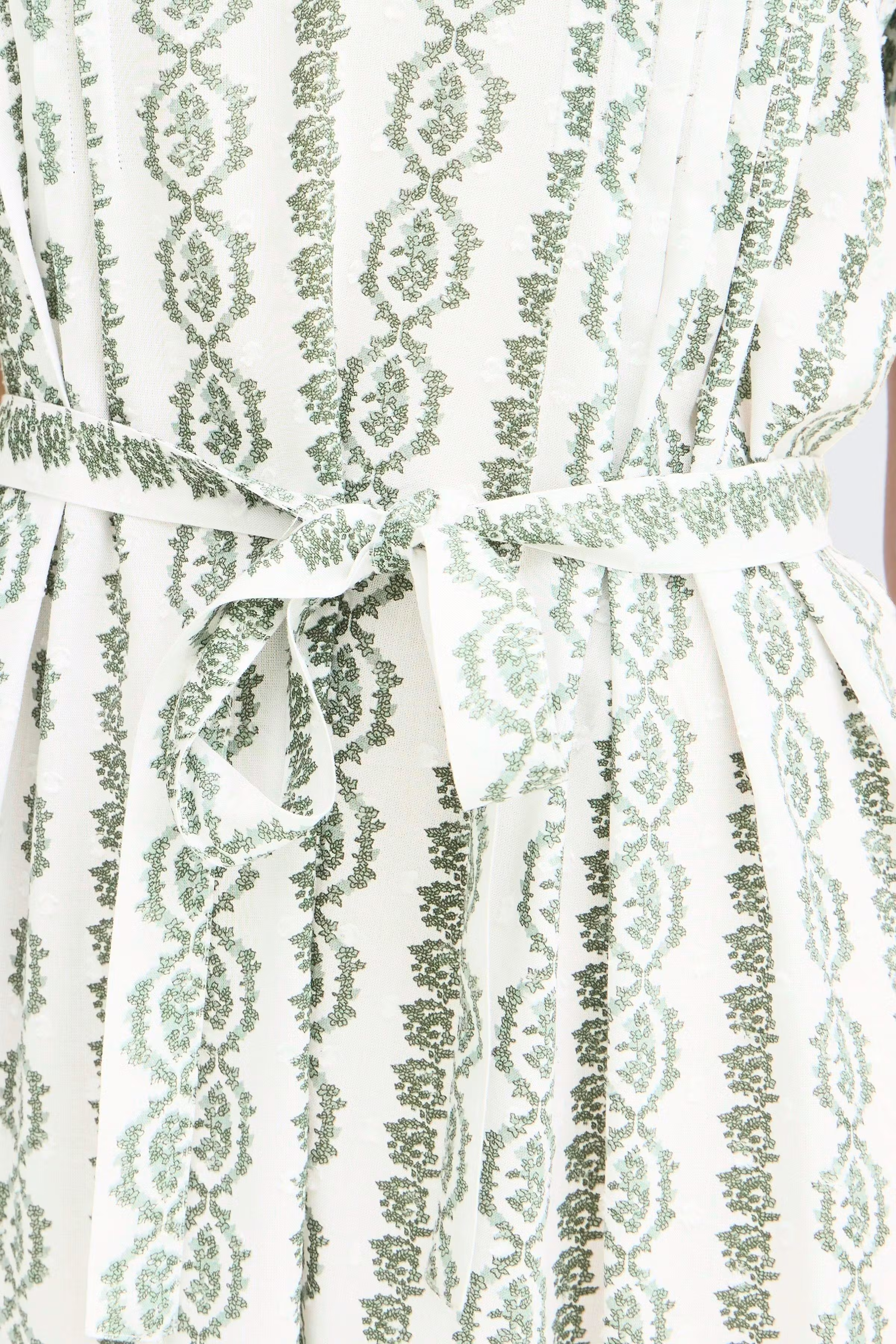 FRSOPHIA Dress LOOKBOOK DETAIL 20616303-205548