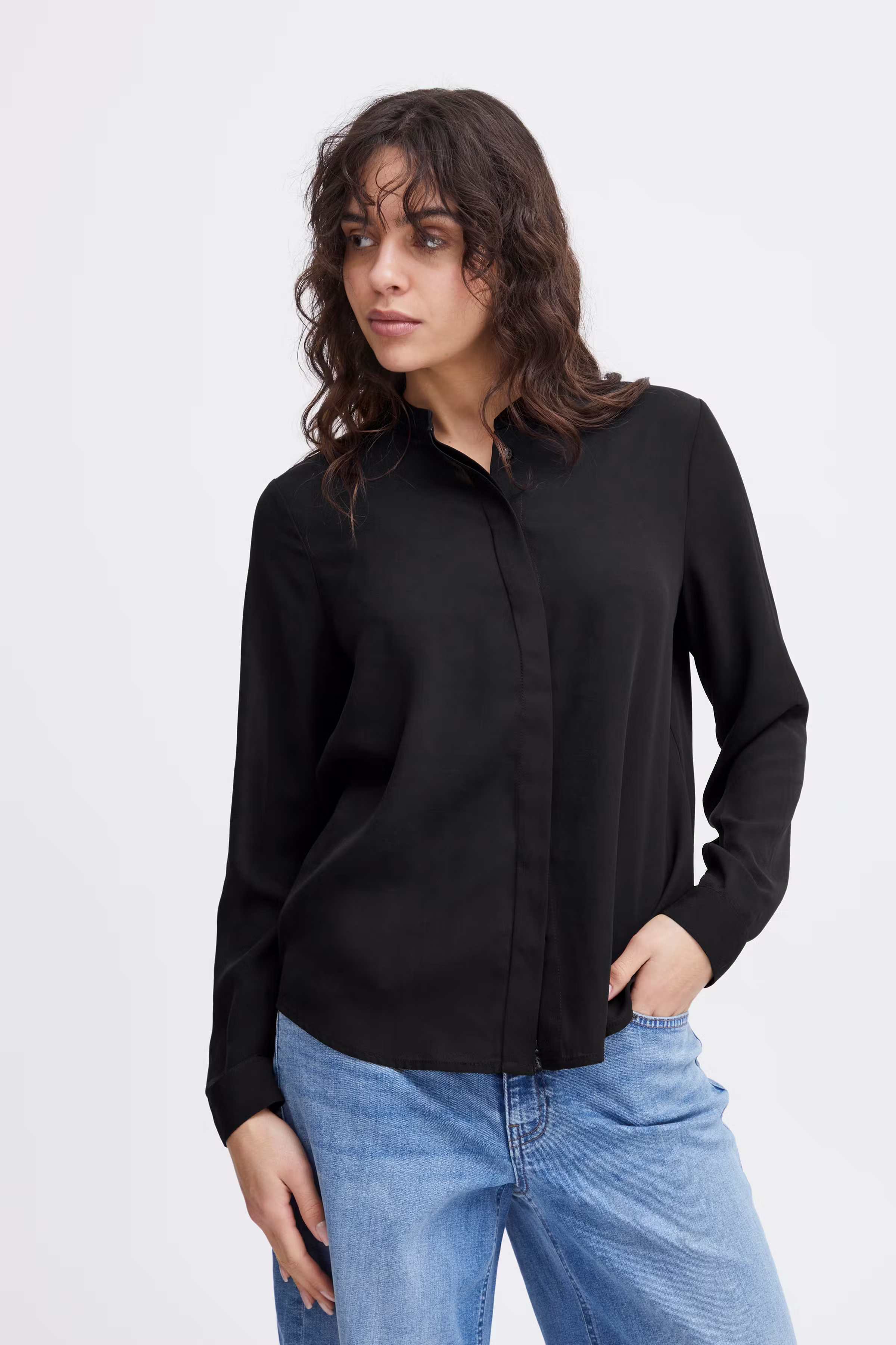 IHCELLANI Skjorta LOOKBOOK FRONT 20115930-194008