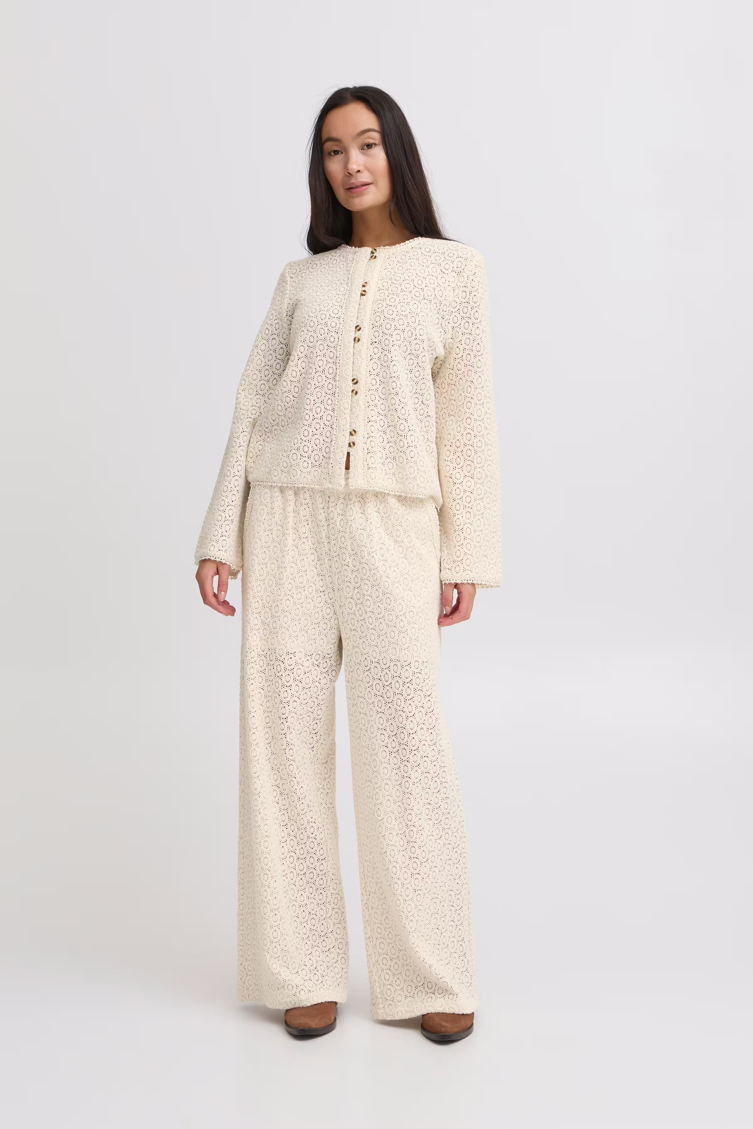 IRSANDRA Overhemd met lang mouwen LOOKBOOK FRONT 20122806-130905