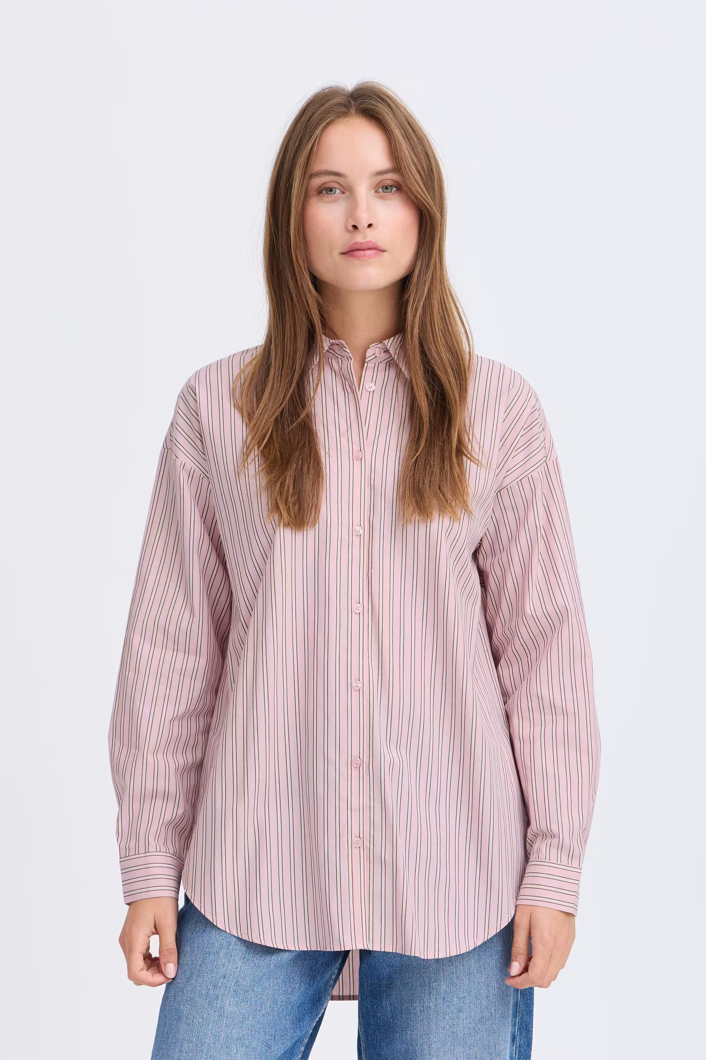 BYHENE Skjorte LOOKBOOK FRONT 20819702-900016980