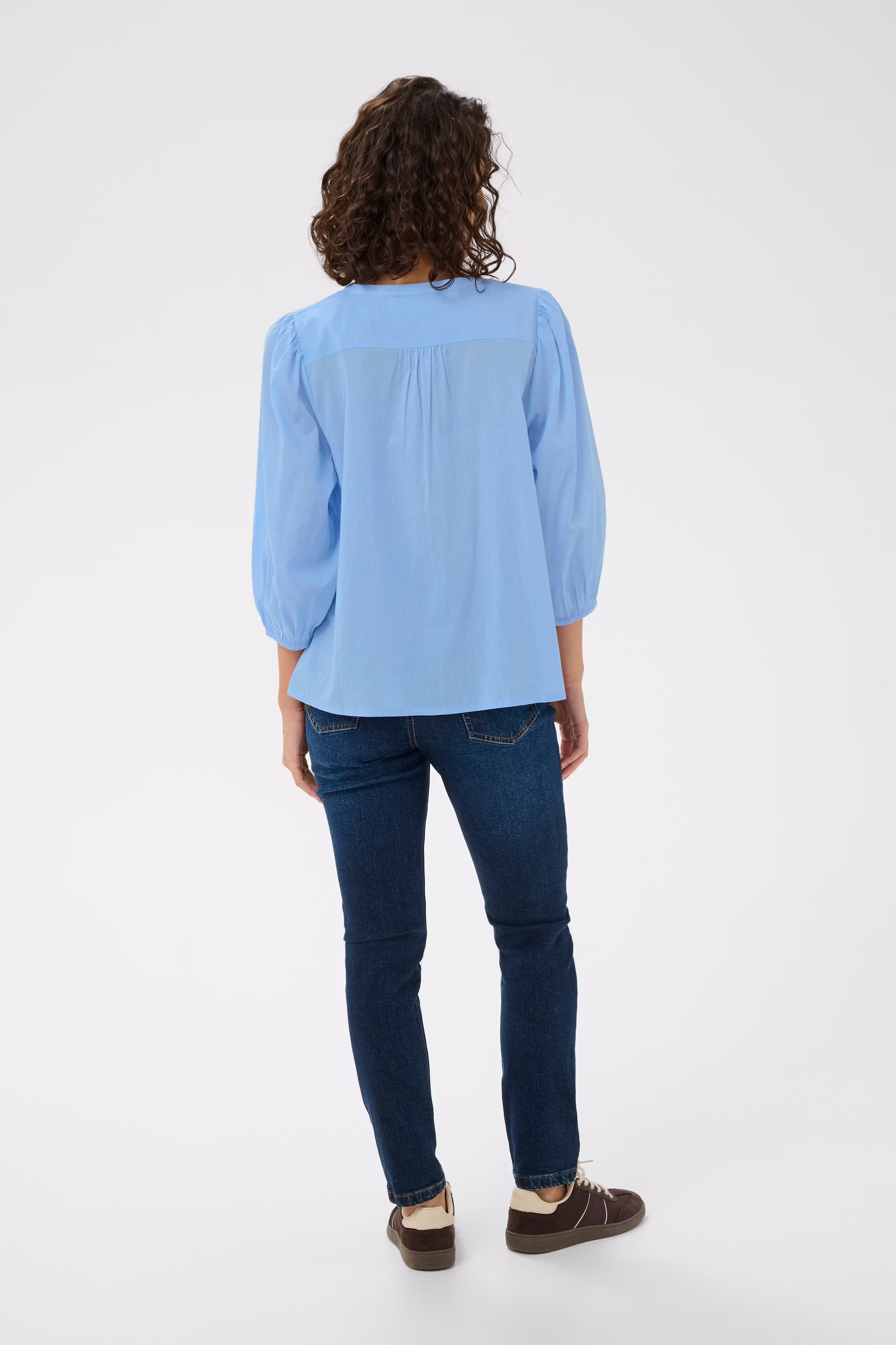 KAkarli Blouse LOOKBOOK BACK 10511924-153930