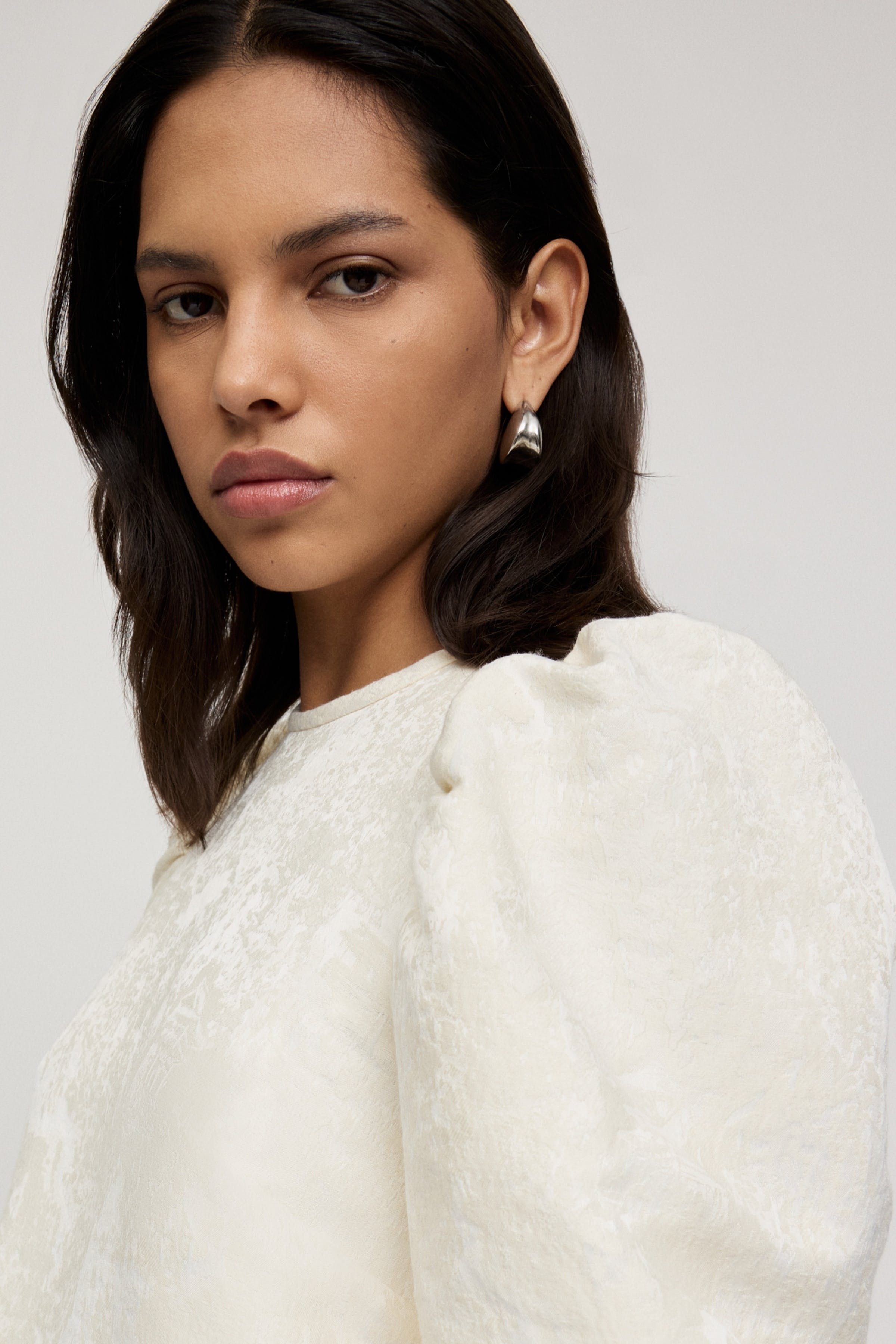 ELISABETH Blouse LOOKBOOK FRONT 30600481-WH010