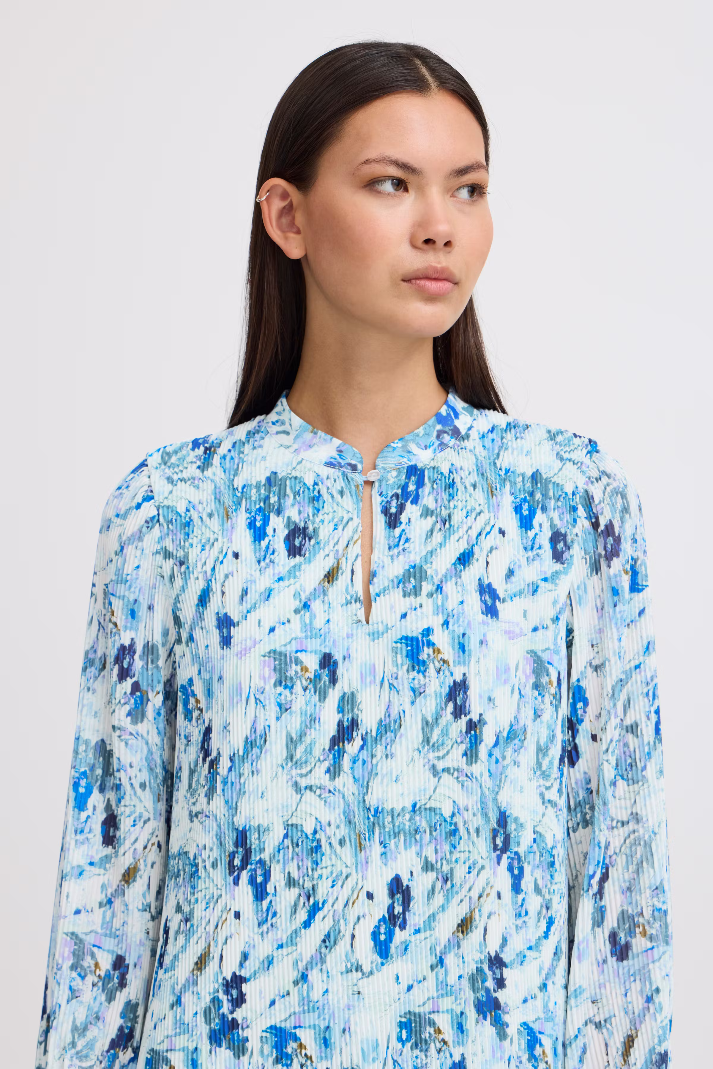 IHNEALLY Kleid LOOKBOOK DETAIL 20121576-203270