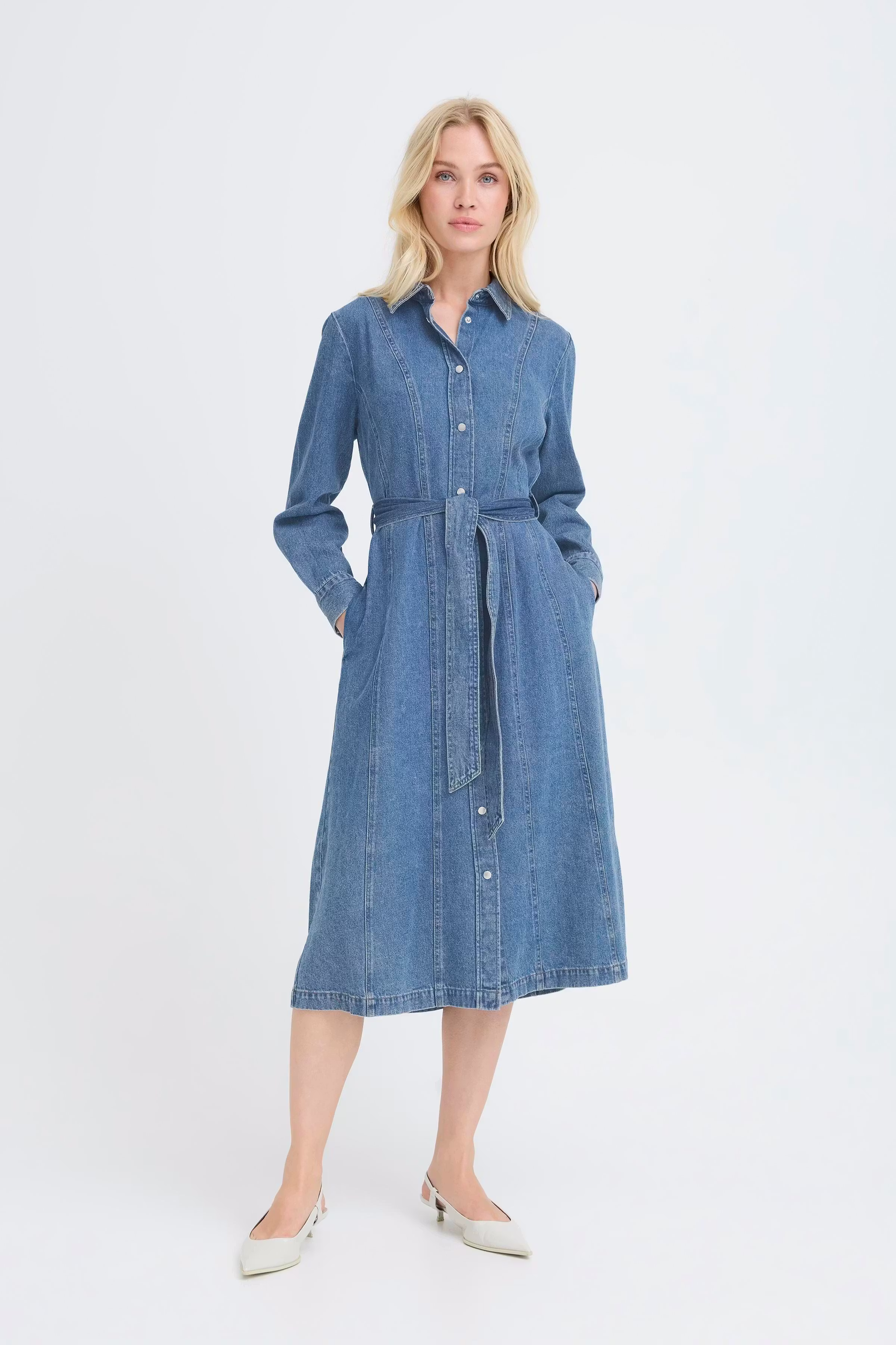 BYKAPUCA Kjole LOOKBOOK FRONT 20818574-200461