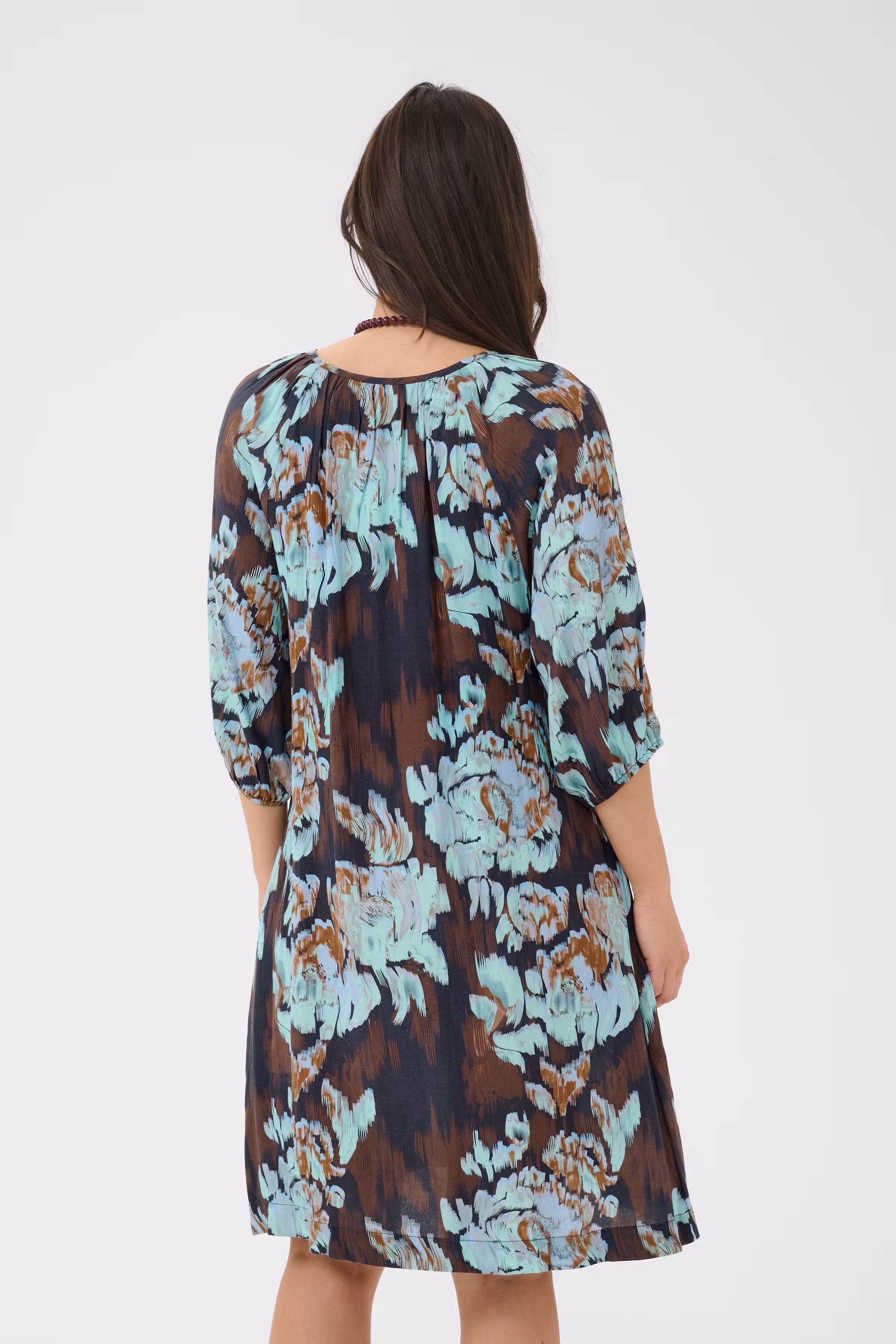 MalikaSZ Kleid LOOKBOOK BACK 30515509-305295