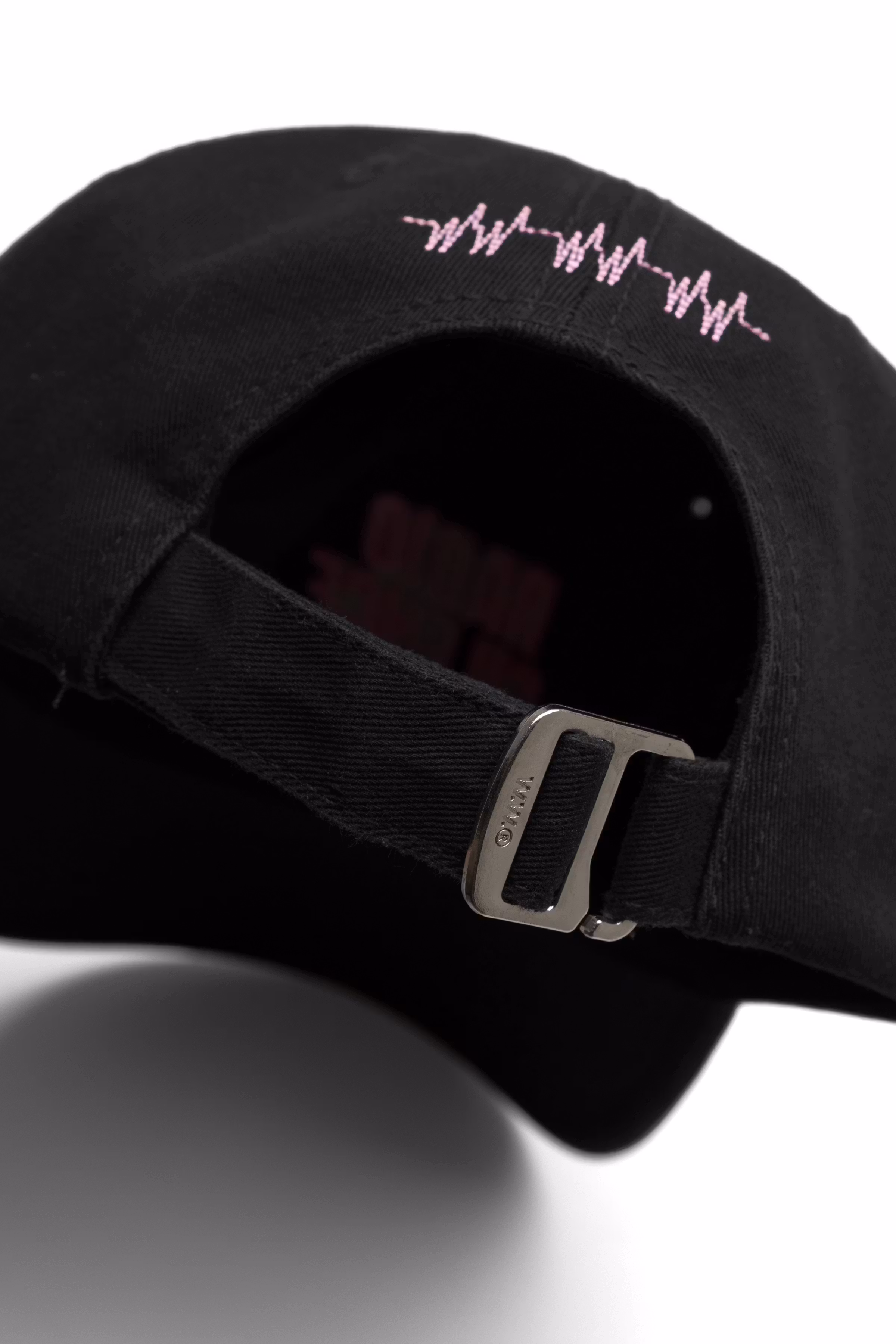 WWRadio Silence Cap PACK DETAIL 30252249-194305