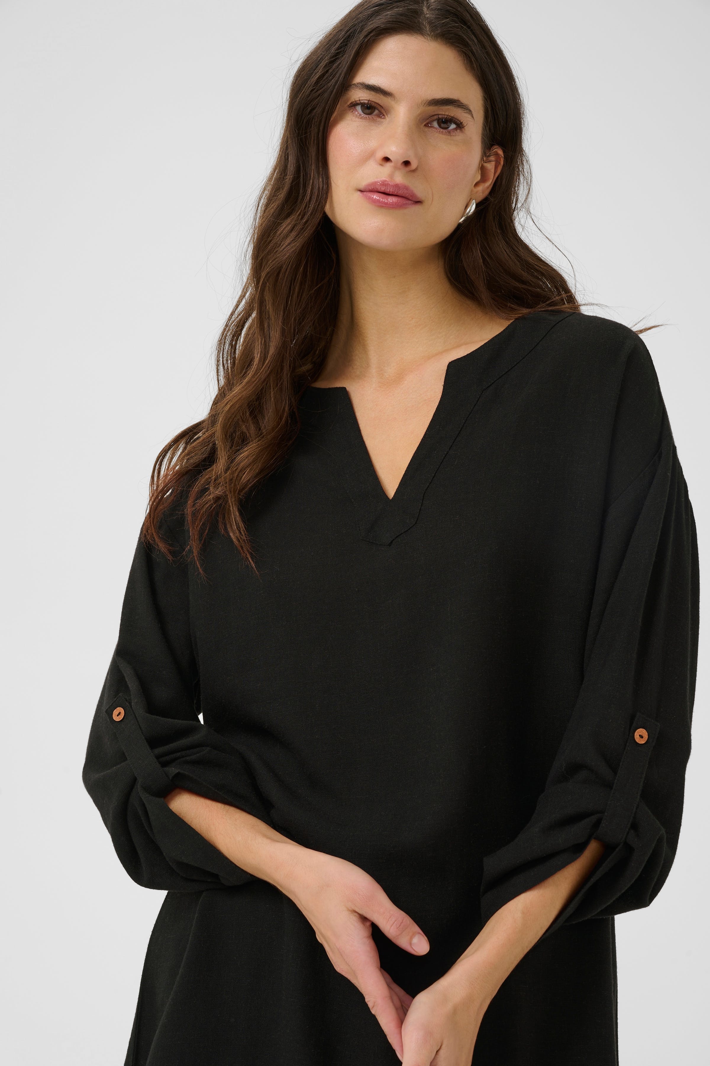 CRVenta Linen Tunic LOOKBOOK DETAIL 10608073-100120