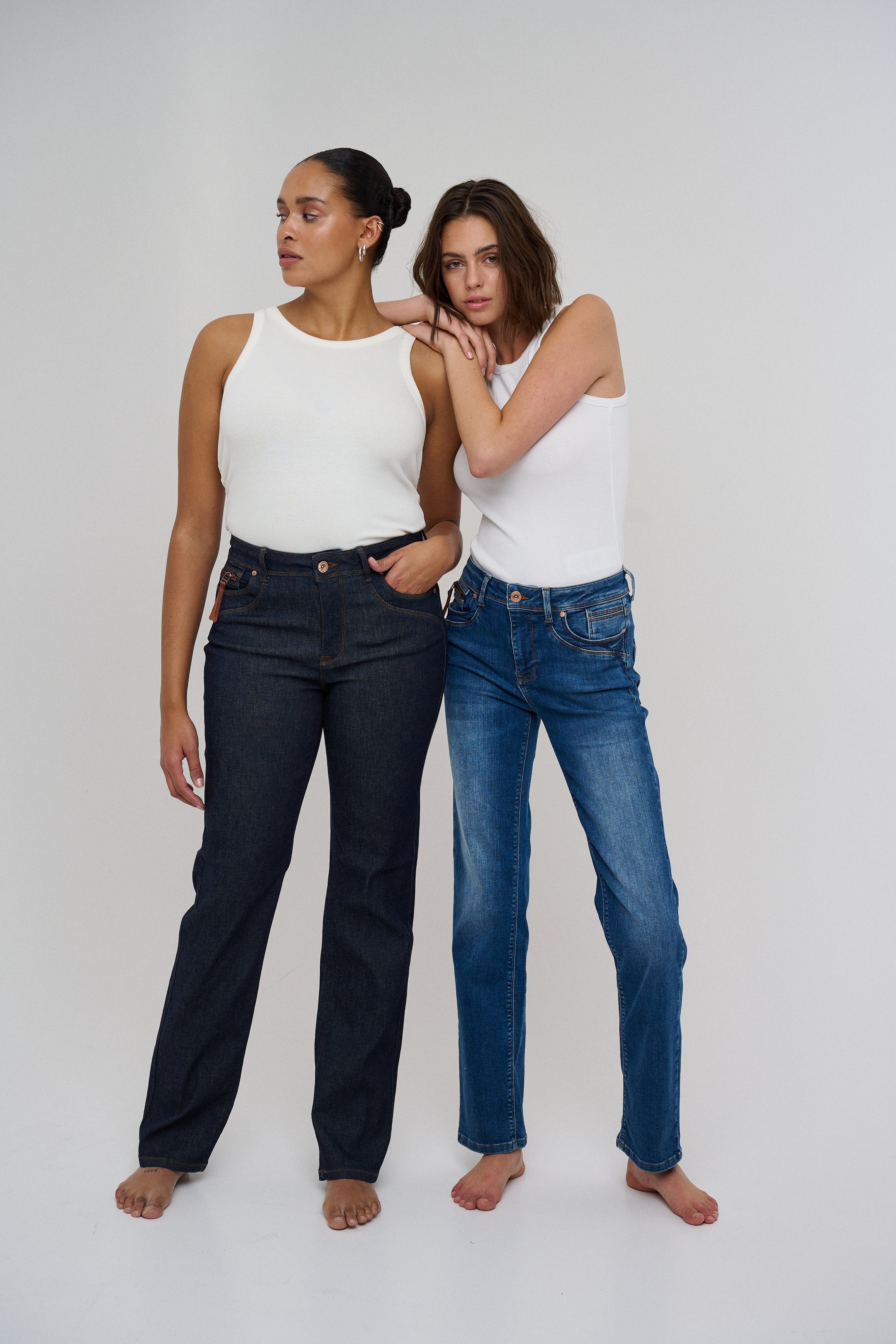 PZKAROLINA HW Jeans Straight Leg LOCATION NONE 50205580-202124