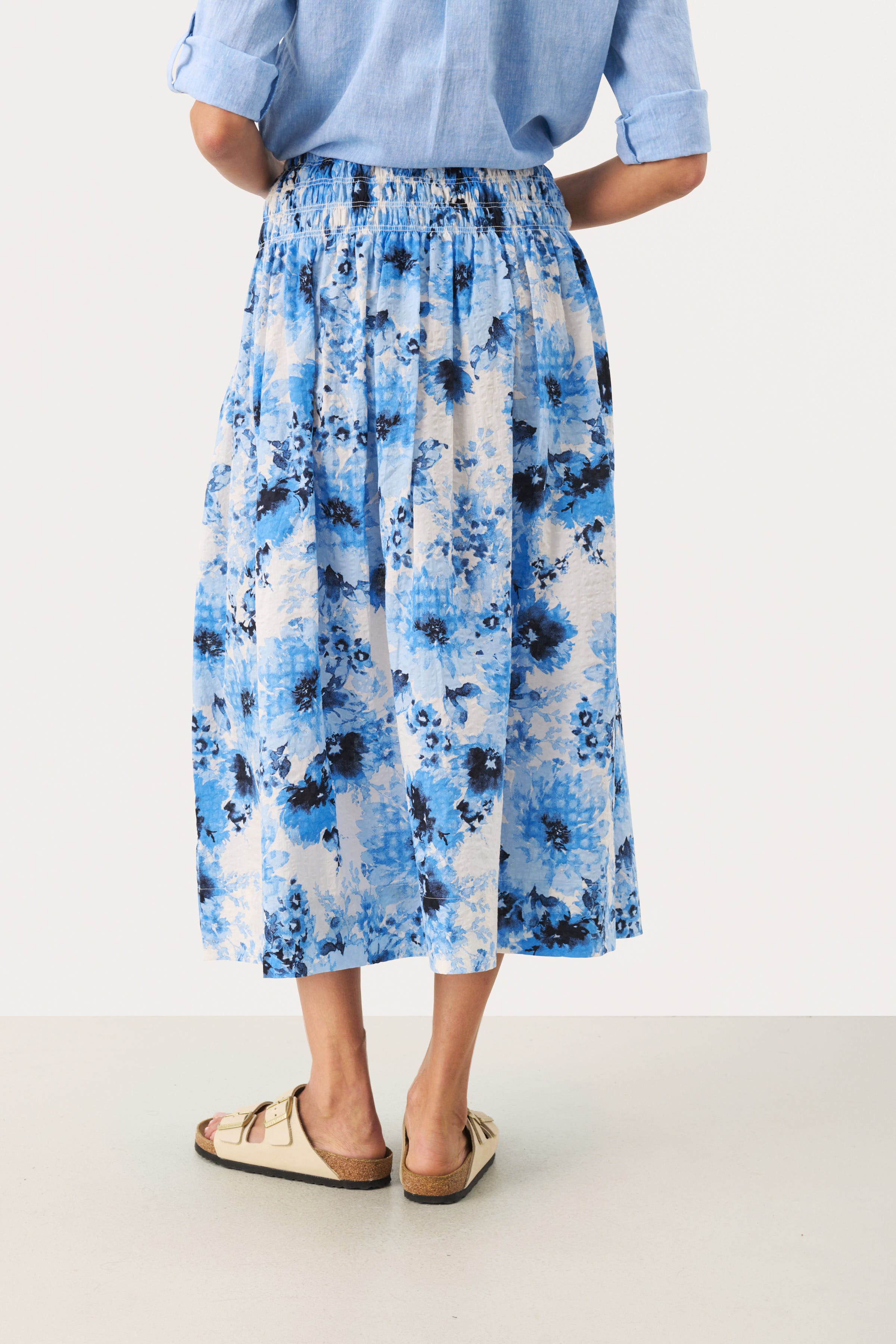 RosabellPW Skirt LOOKBOOK BACK 30309623-303766