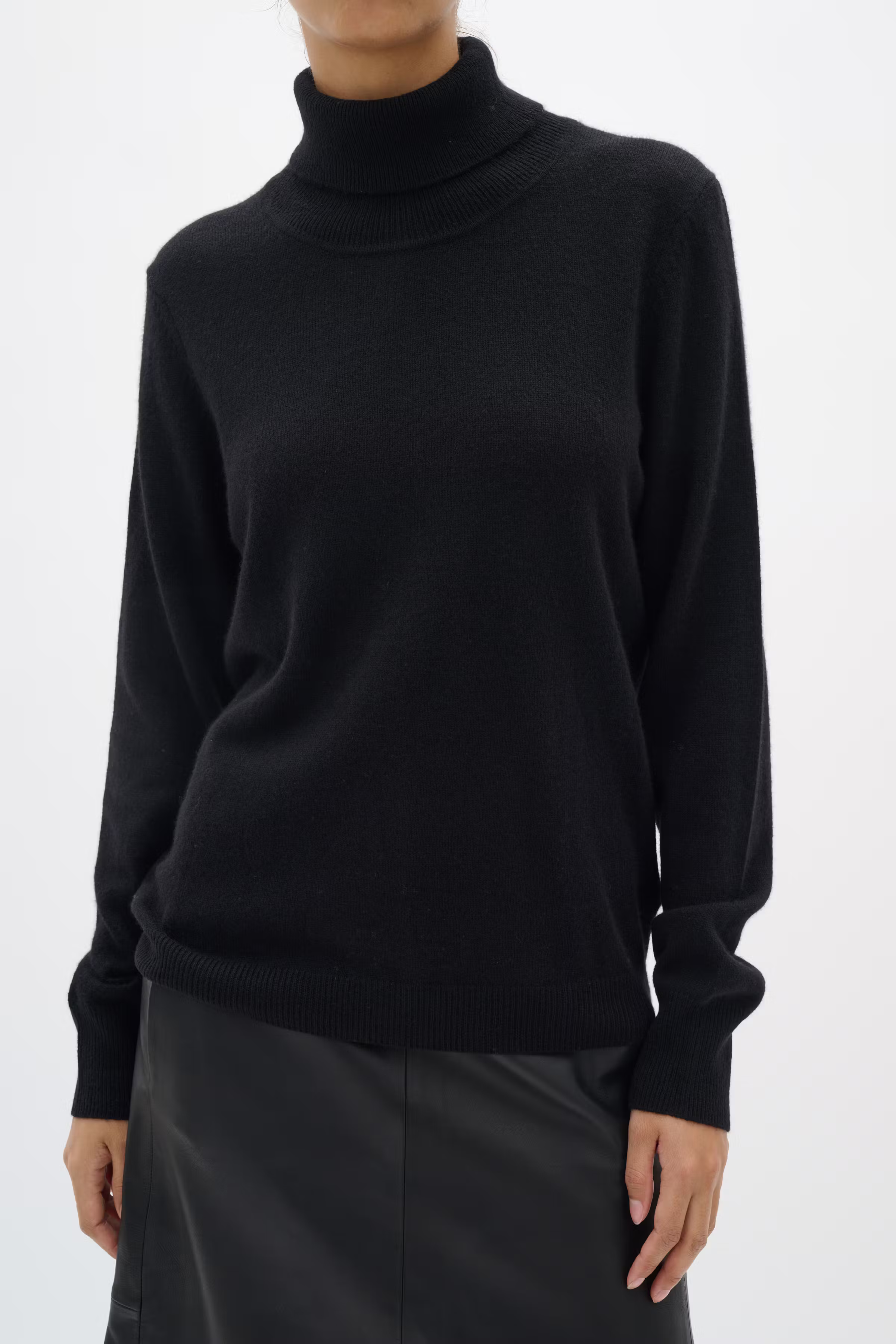LukkaIW Rollneck Cashmere Pullover LOOKBOOK DETAIL 30108211-194008