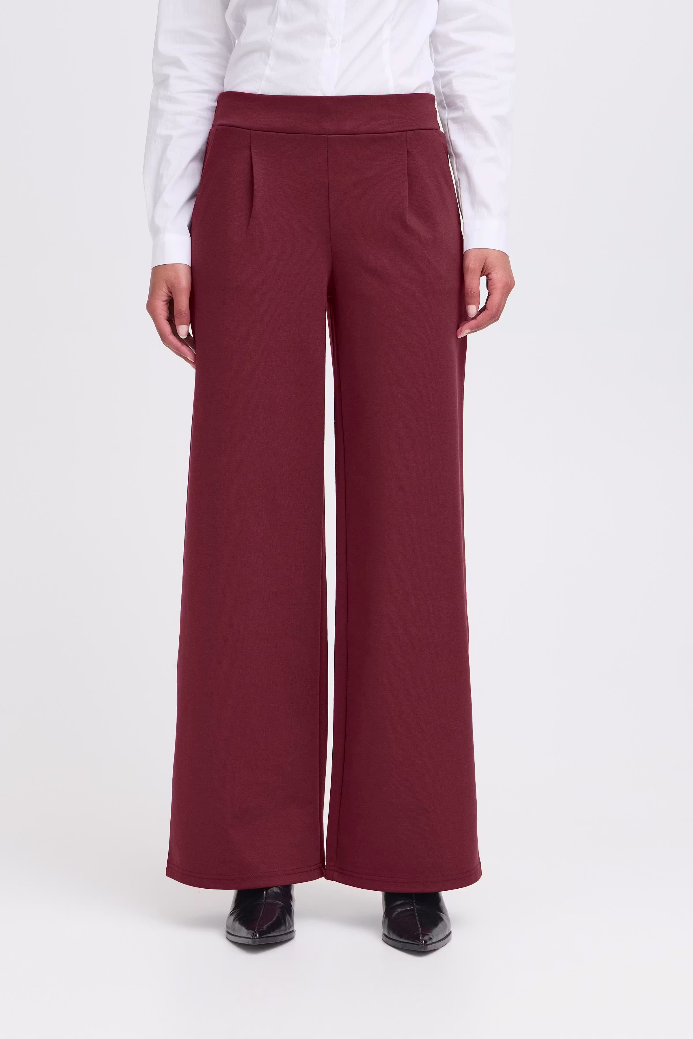 IHKATE LONG WIDE Bukser LOOKBOOK FRONT 20118337-191627