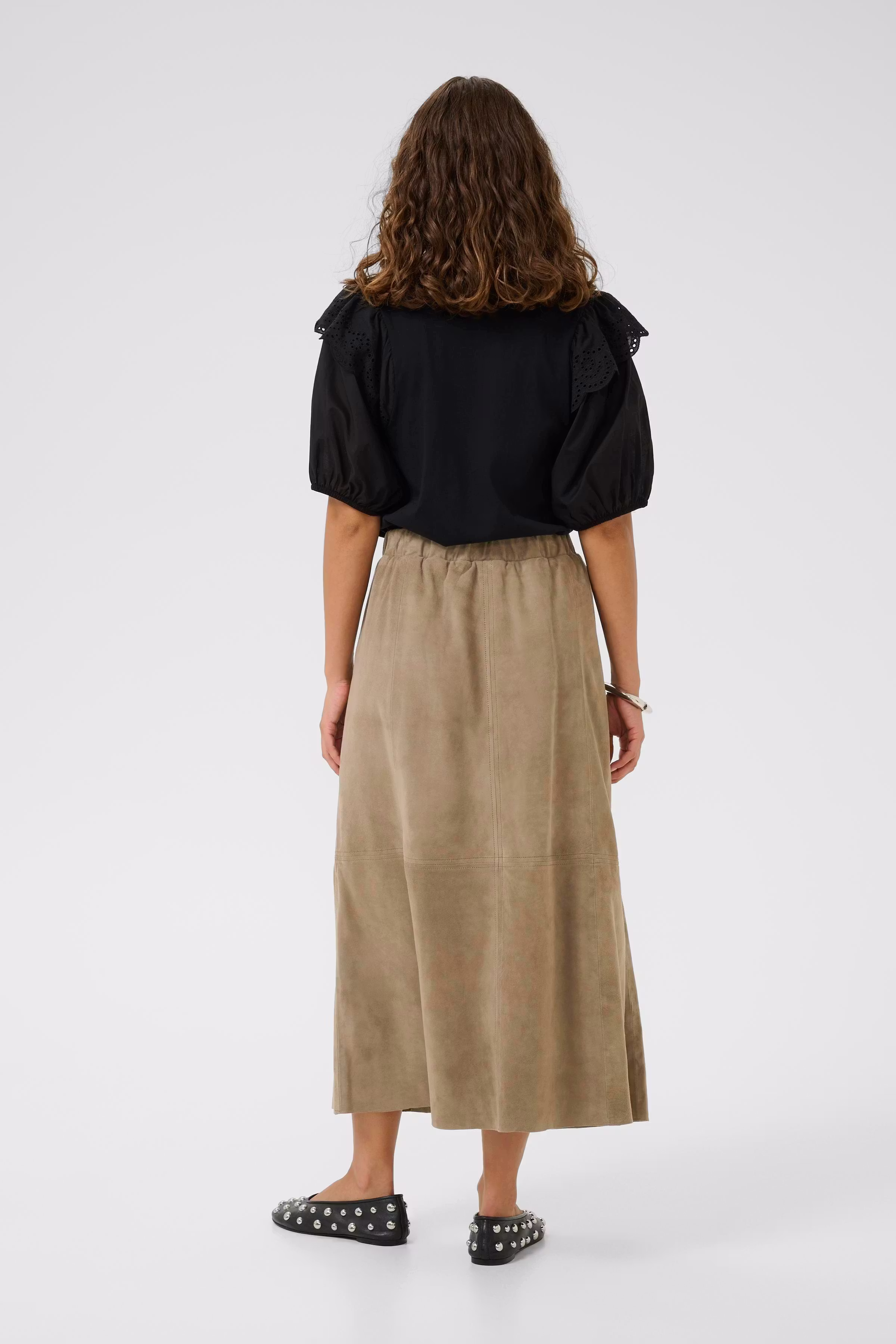 CUannemie Suede skirt LOOKBOOK BACK 50112730-171009