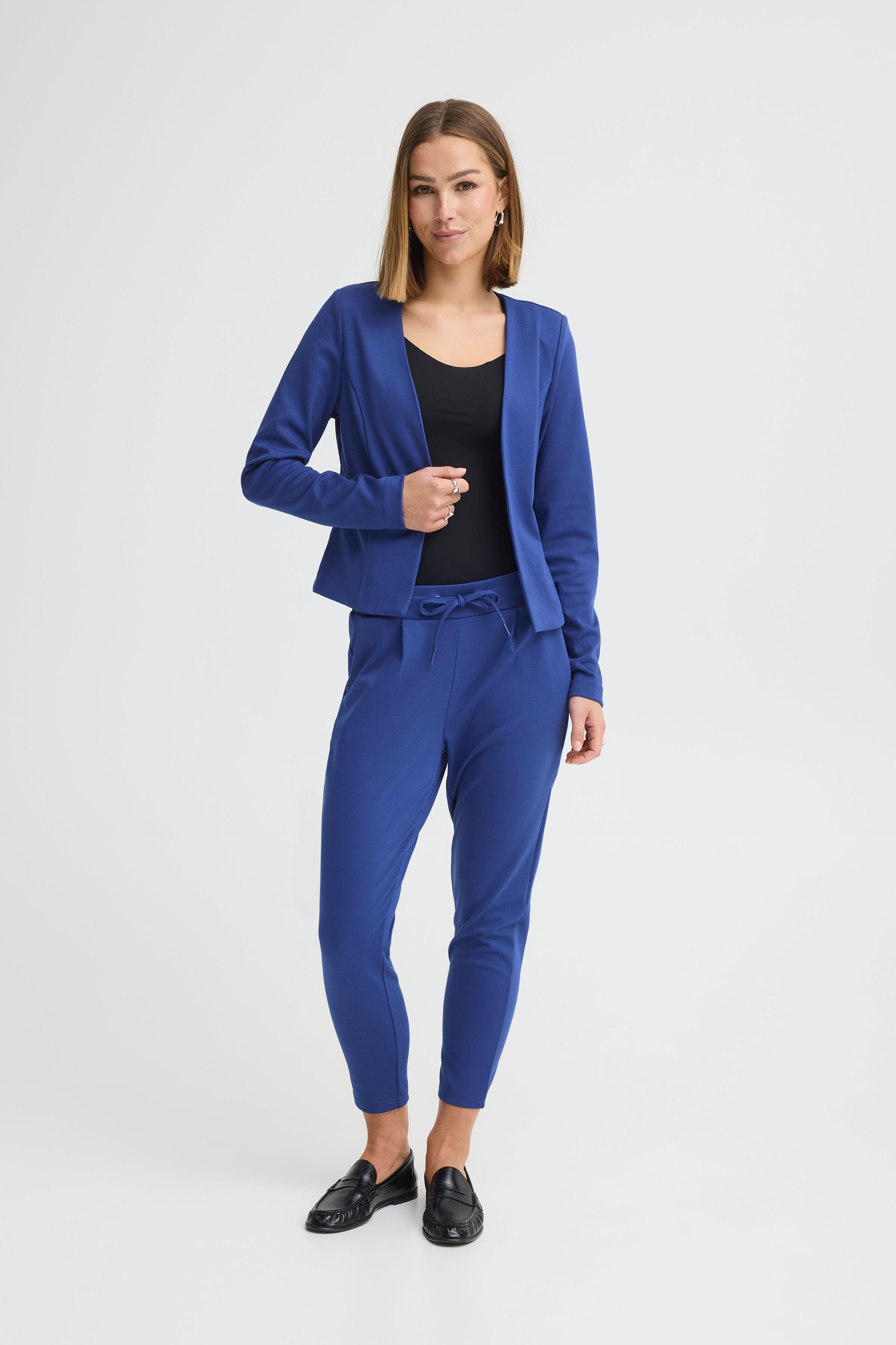 IHKATE Short Blazer LOOKBOOK FRONT 20112547-193953