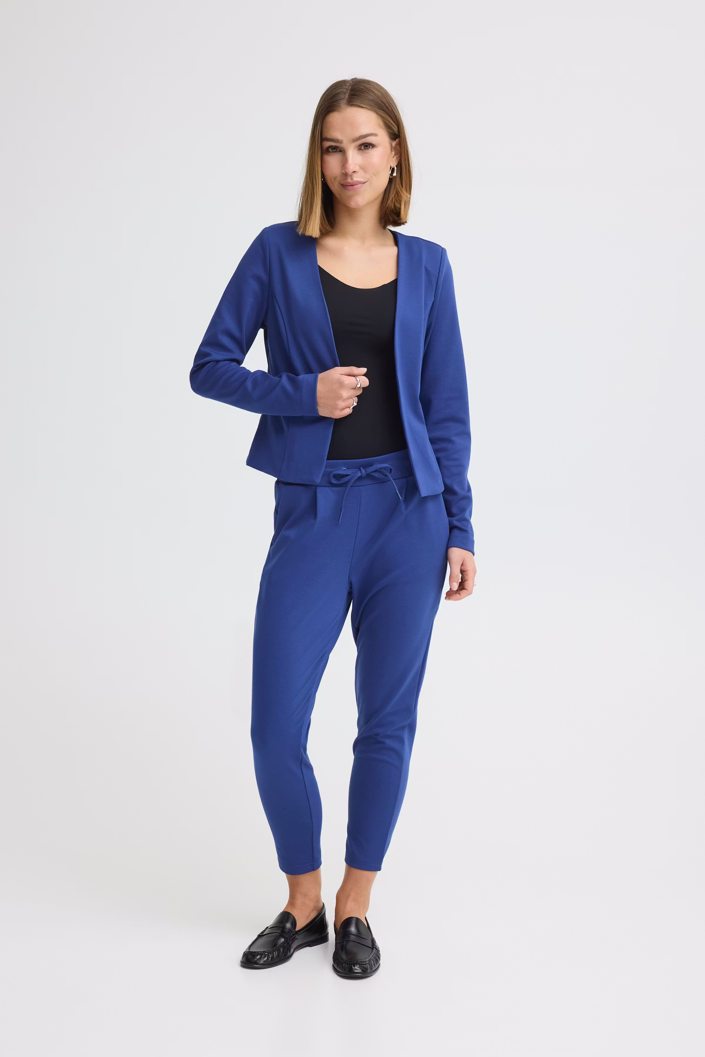 IHKATE Short Blazer LOOKBOOK FRONT 20112547-193953