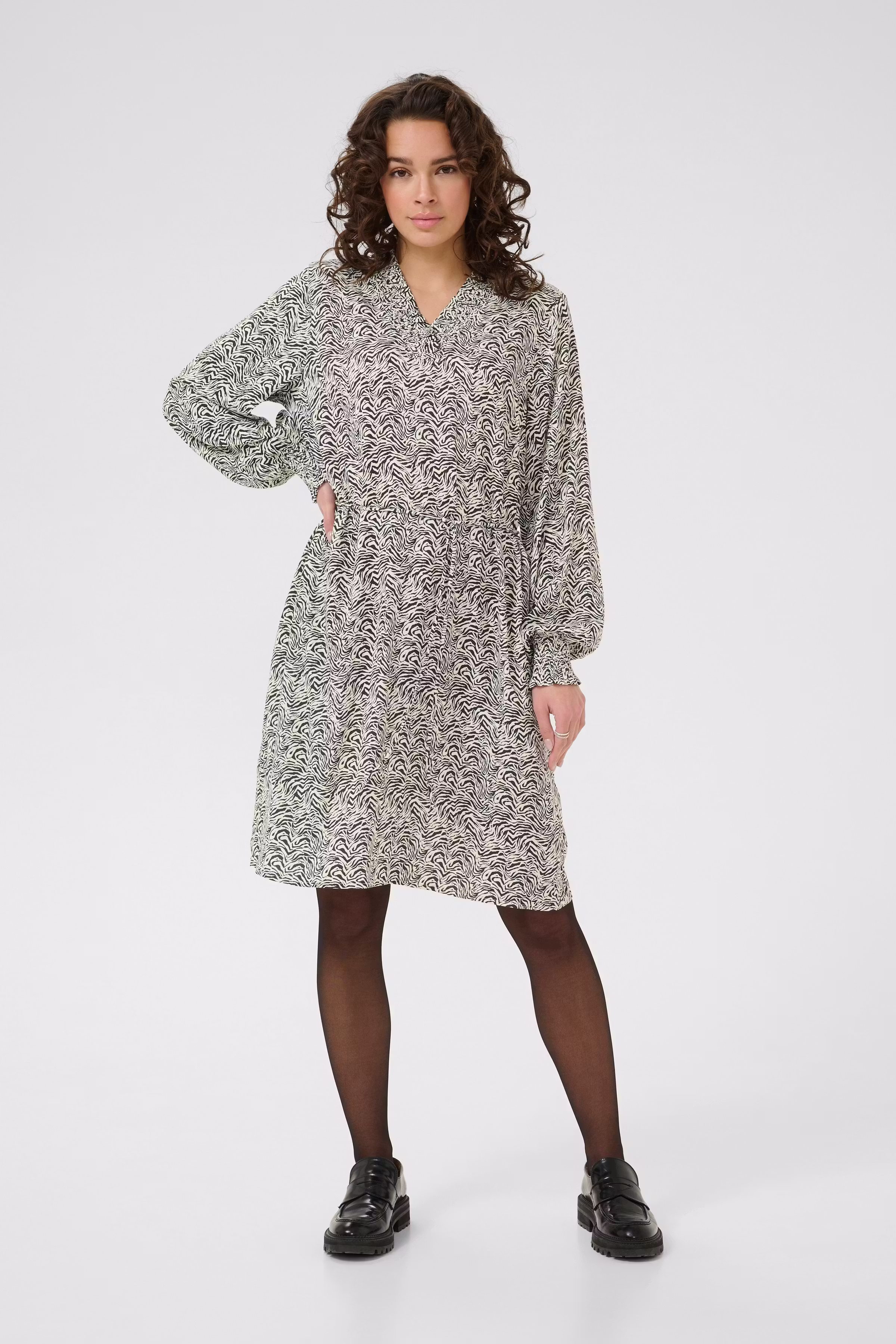 KAmiriam Dress LOOKBOOK FRONT 10510550-108215