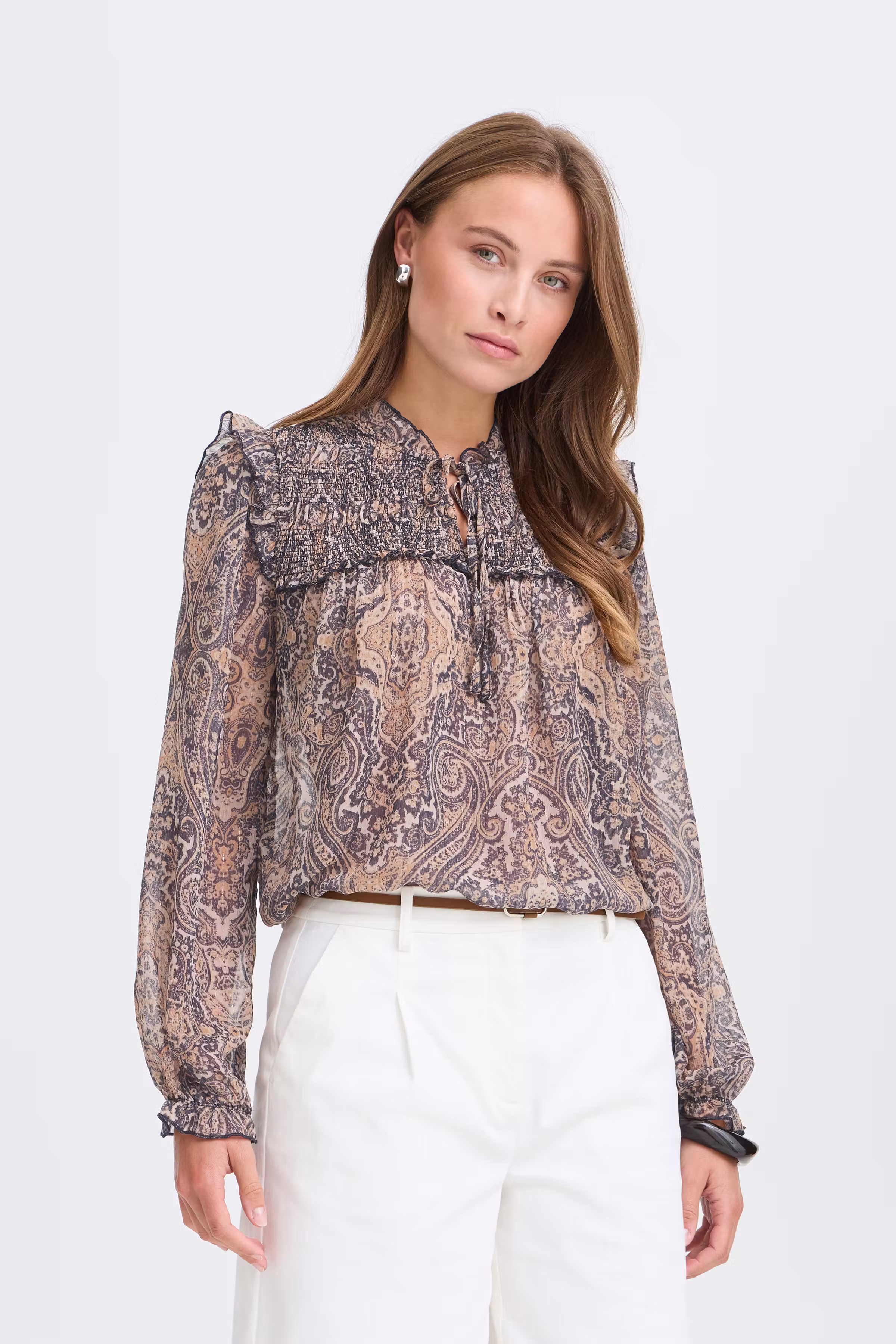 BYXGALIA Skjorte LOOKBOOK FRONT 20820364-900019616