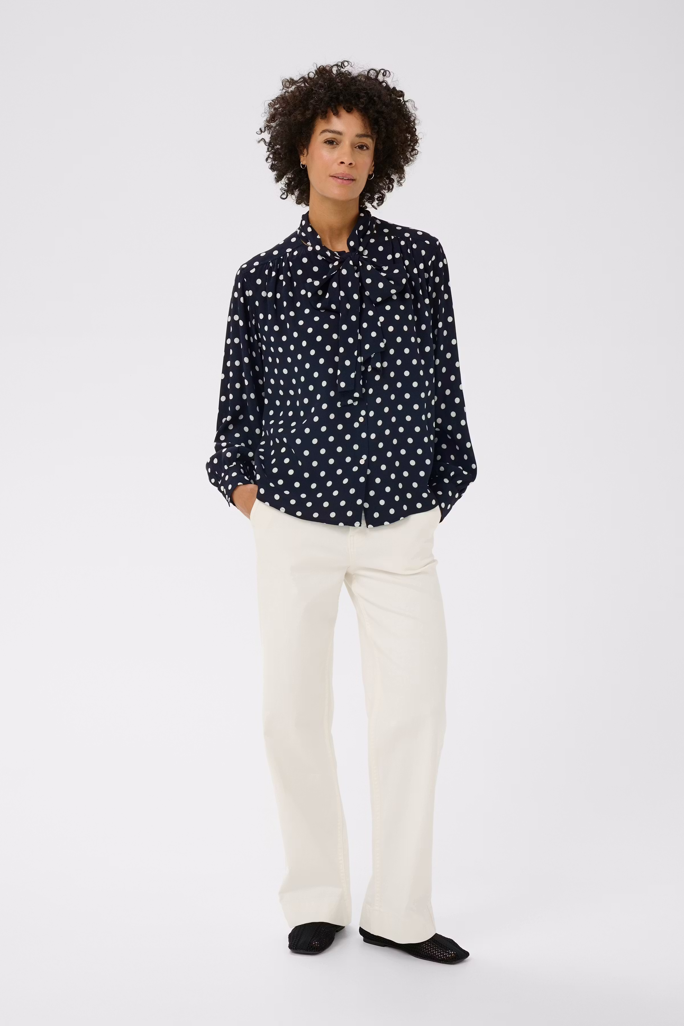 YaninaPW Blouse LOOKBOOK FRONT 30310737-305251