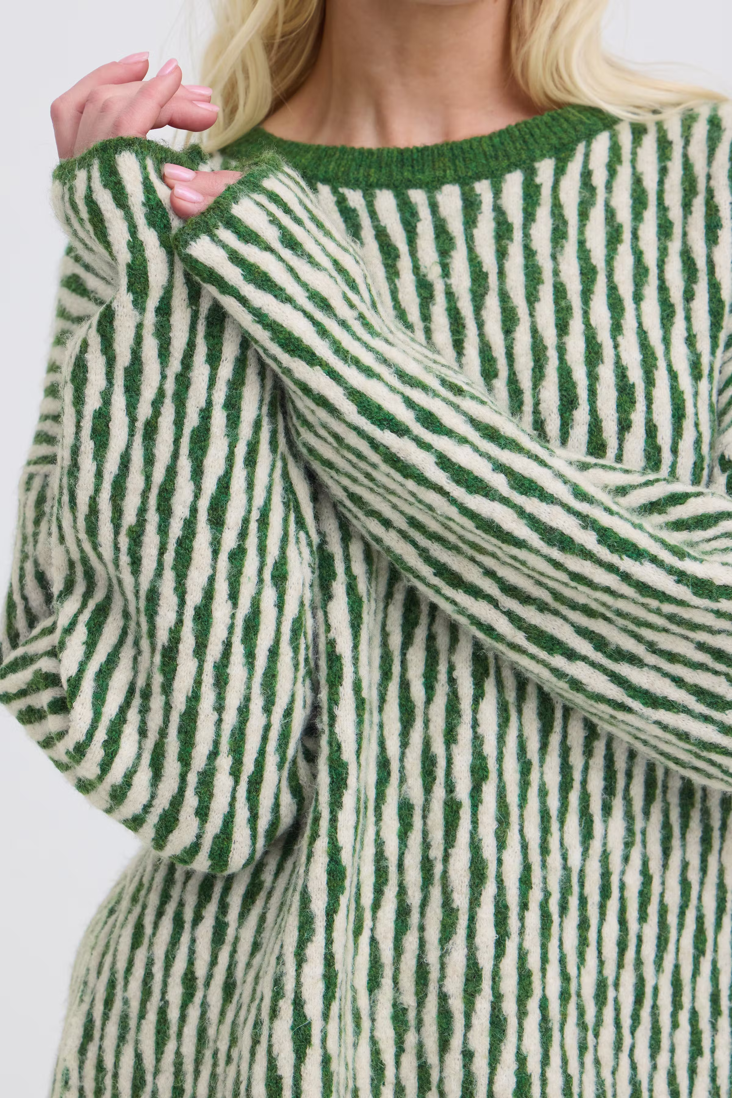 BYOJULA Pullover LOOKBOOK DETAIL 20819107-900009649