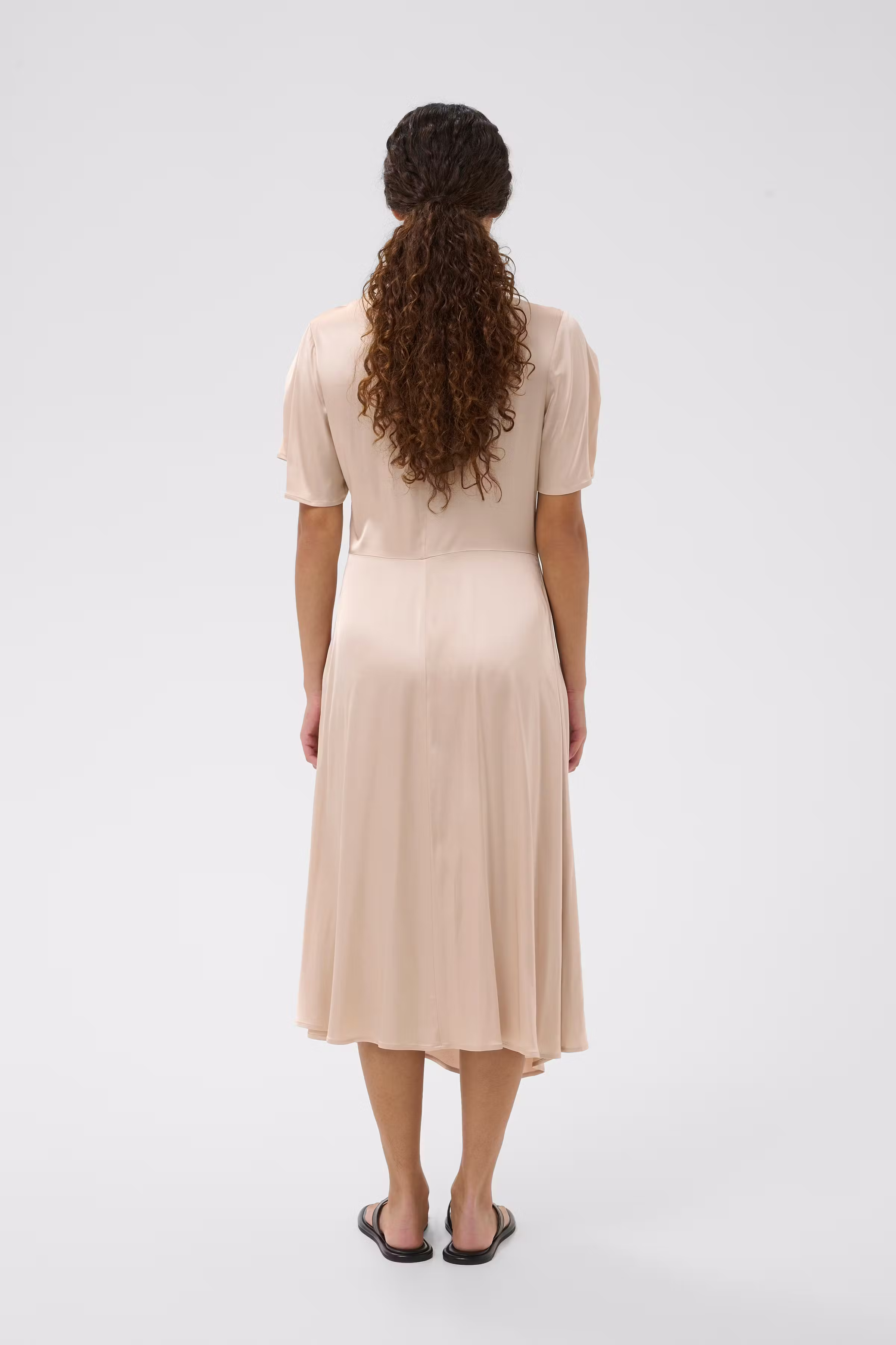 LATINIW Kleid LOOKBOOK BACK 30112465-130403