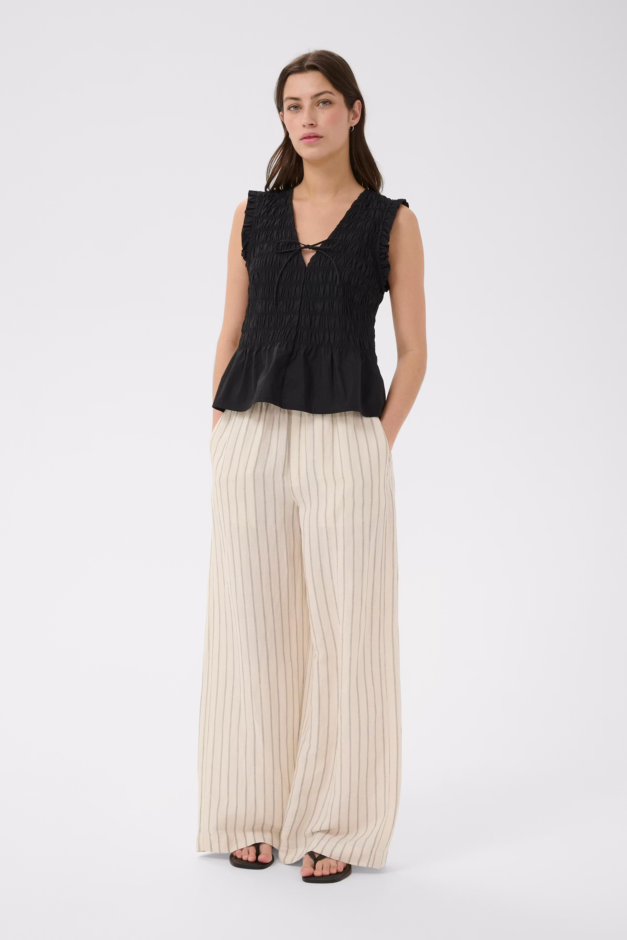 BorgnyPW Top LOOKBOOK FRONT 30310546-194008