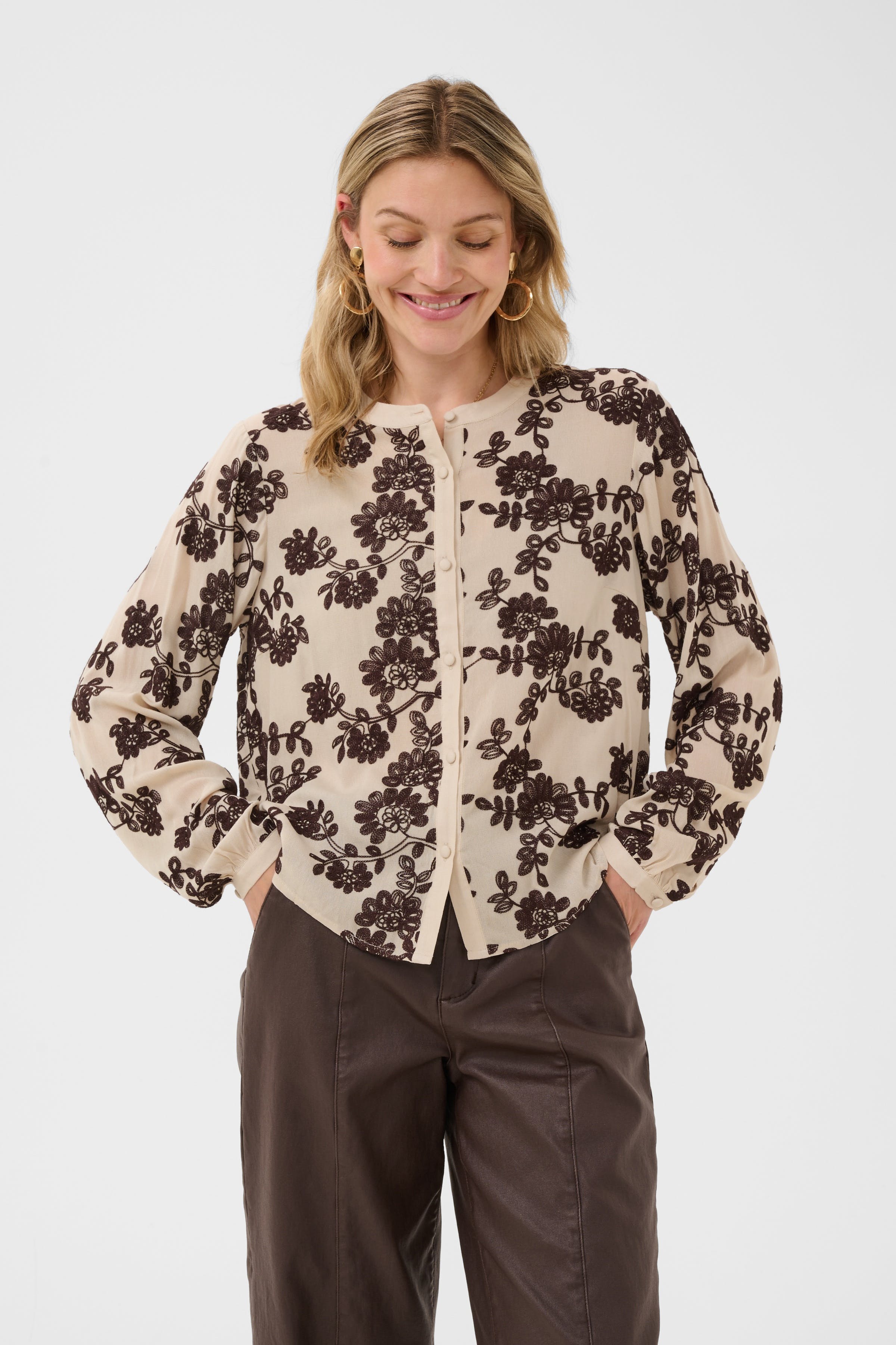 CRRuby Blouse LOOKBOOK FRONT 10615333-109939