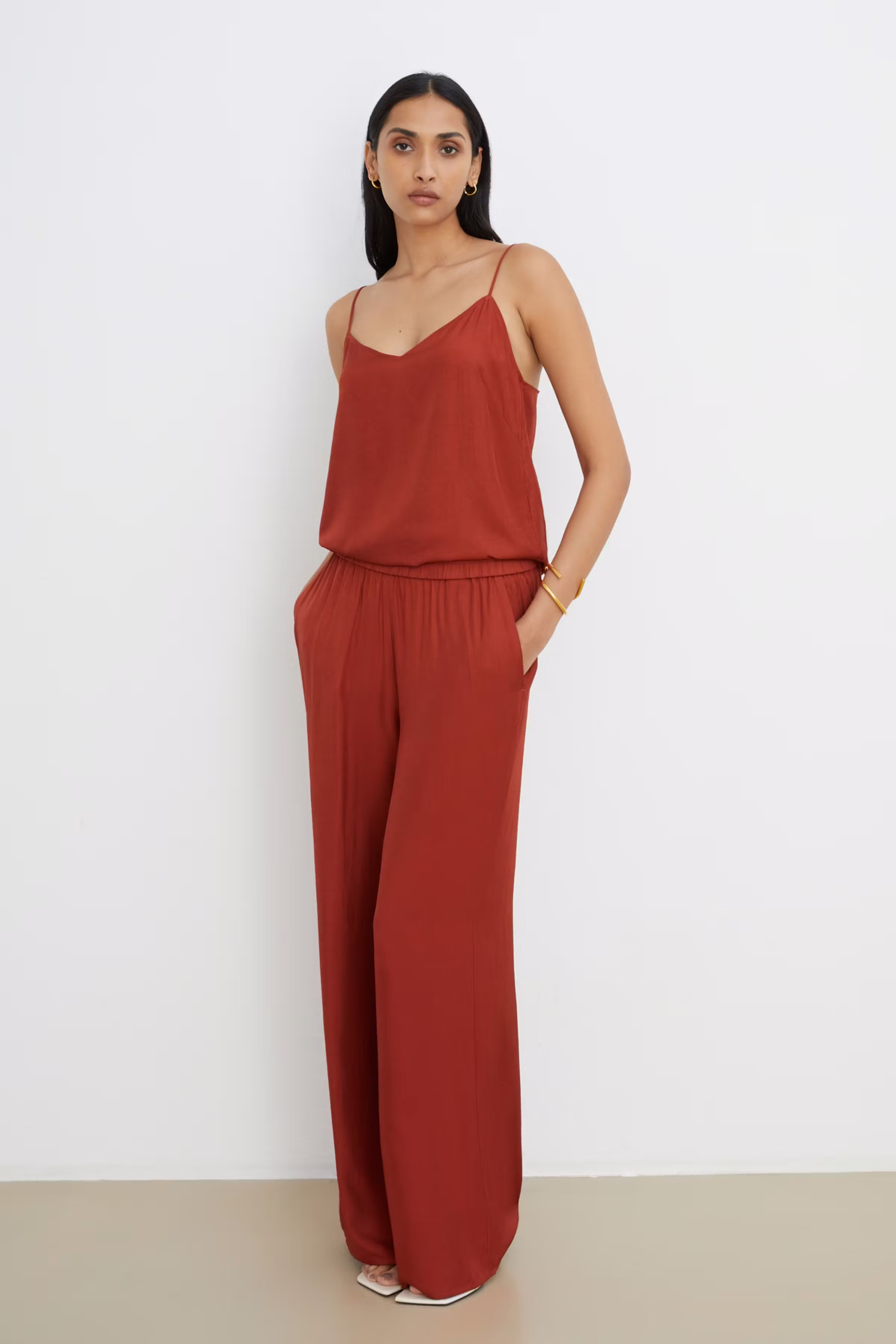 IOPIA Trousers LOOKBOOK FRONT 30600614-RE378