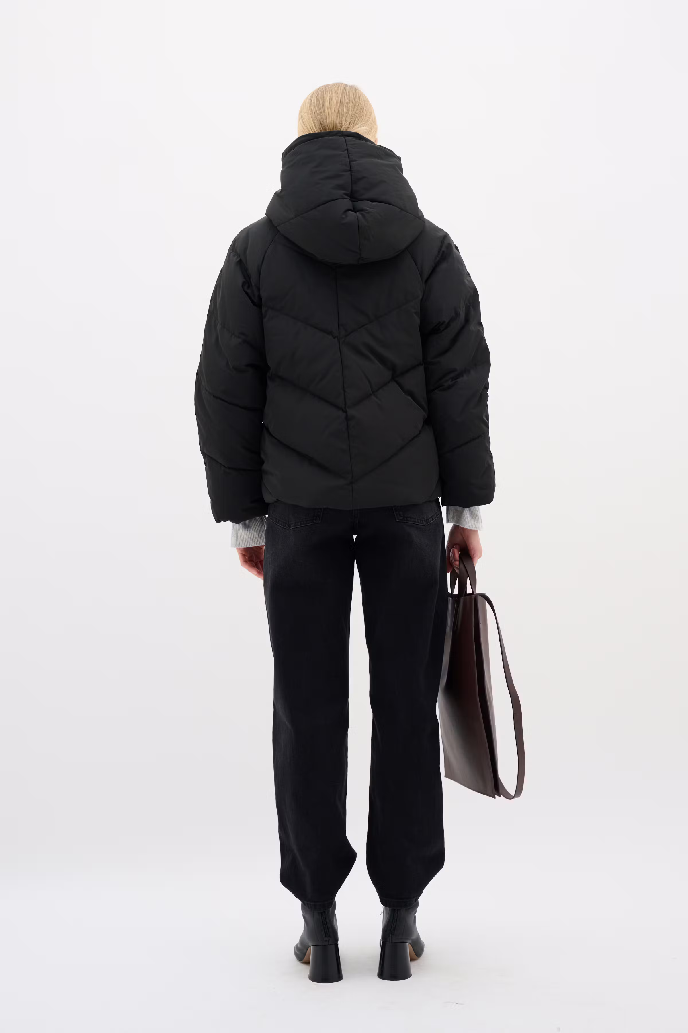 YazIW Short down Coat LOOKBOOK BACK 30110619-194008