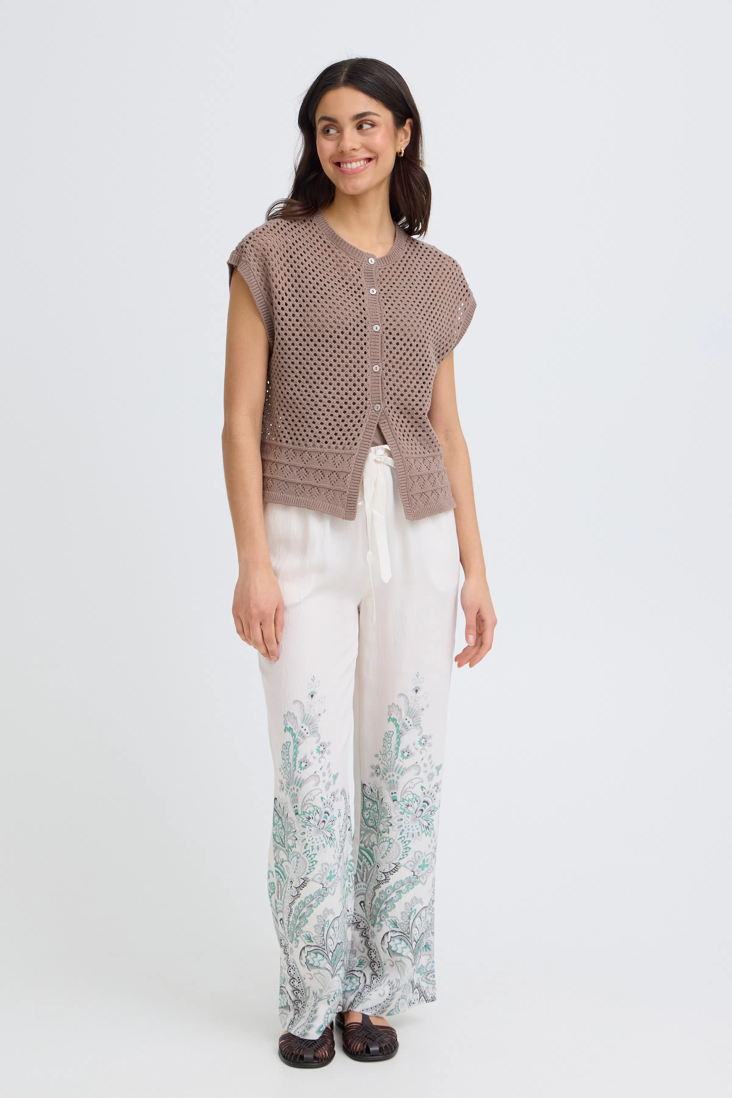 FRJOSA Cardigan LOOKBOOK FRONT 20617725-170807