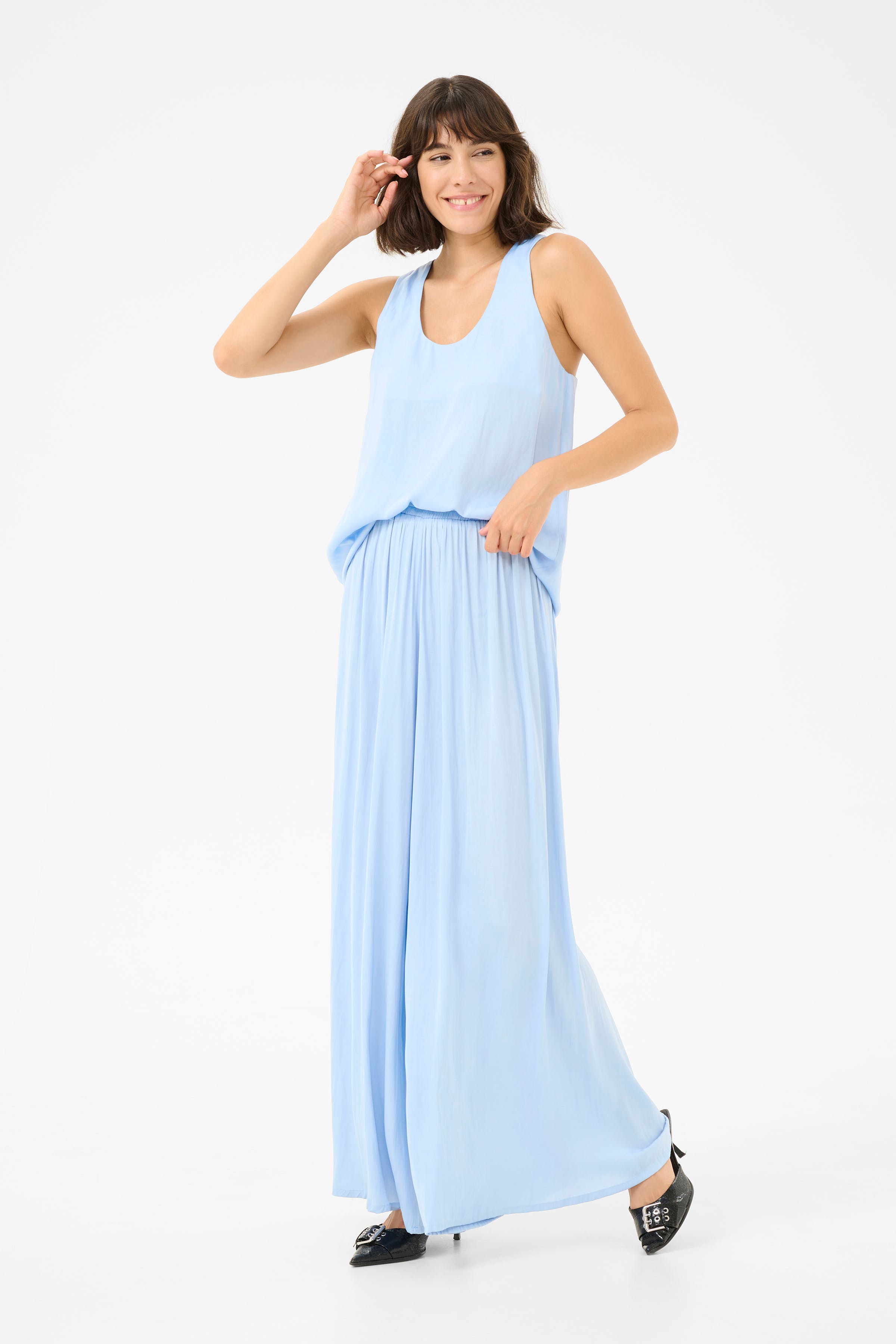 KAallie Blouse LOOKBOOK FRONT 10509832-164016