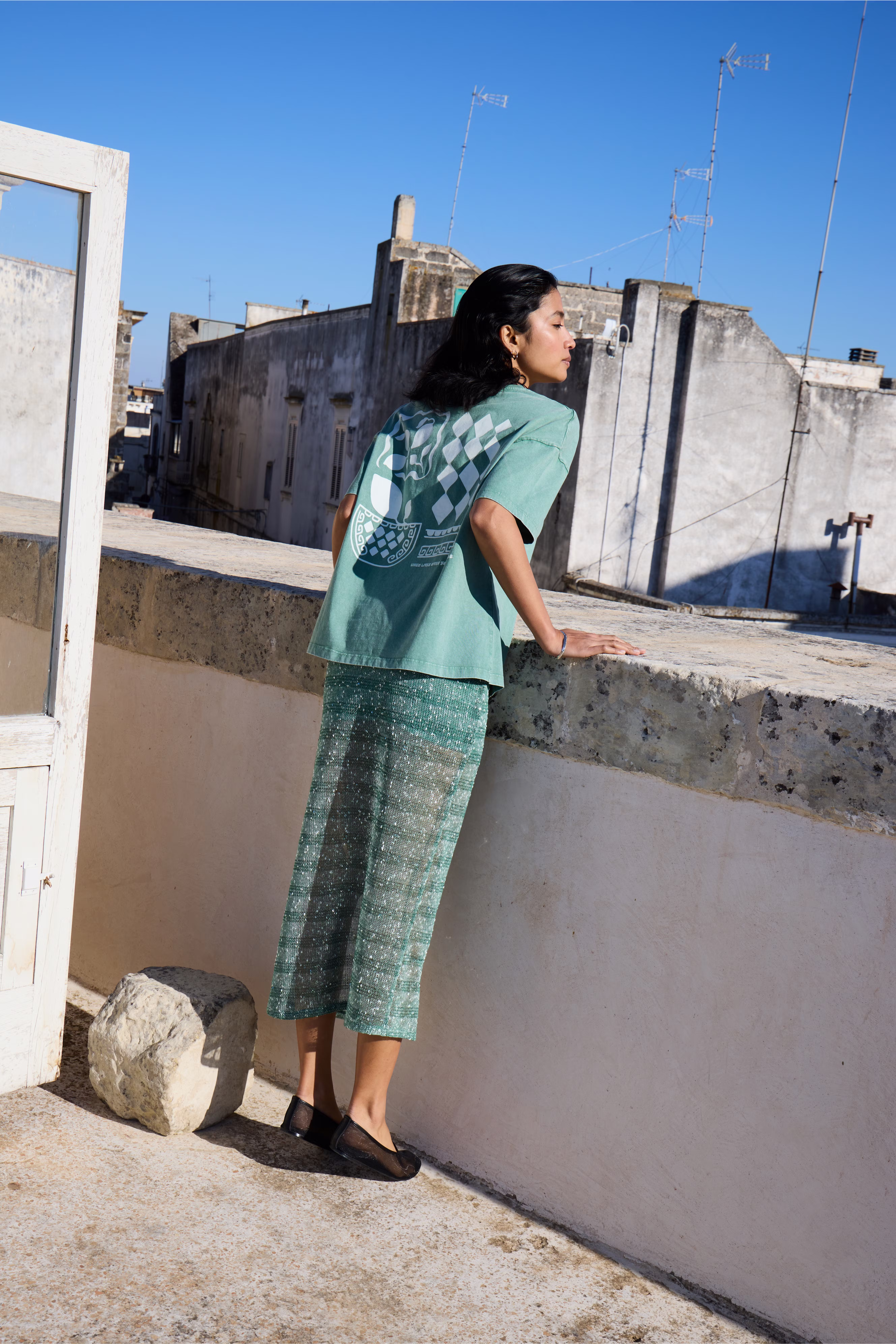 IHPILOUA Kjol LOCATION NONE 20123387-175923