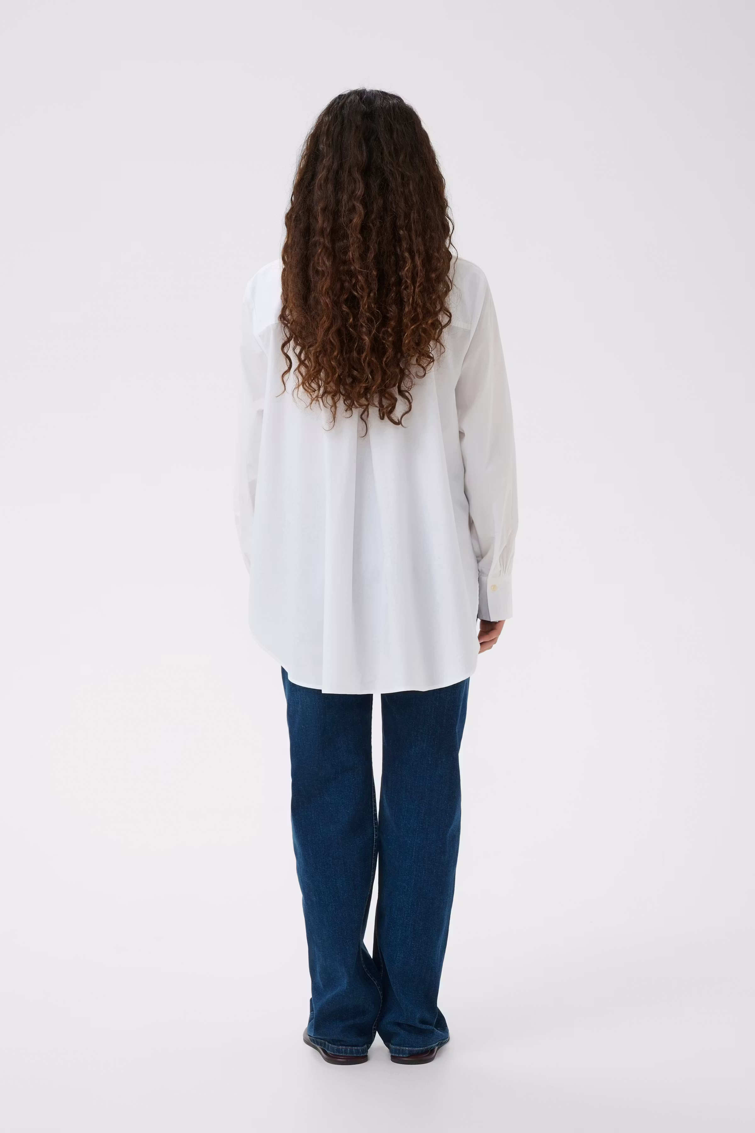 LELOIW Oversize Poplin Skjorte LOOKBOOK BACK 30112345-300001