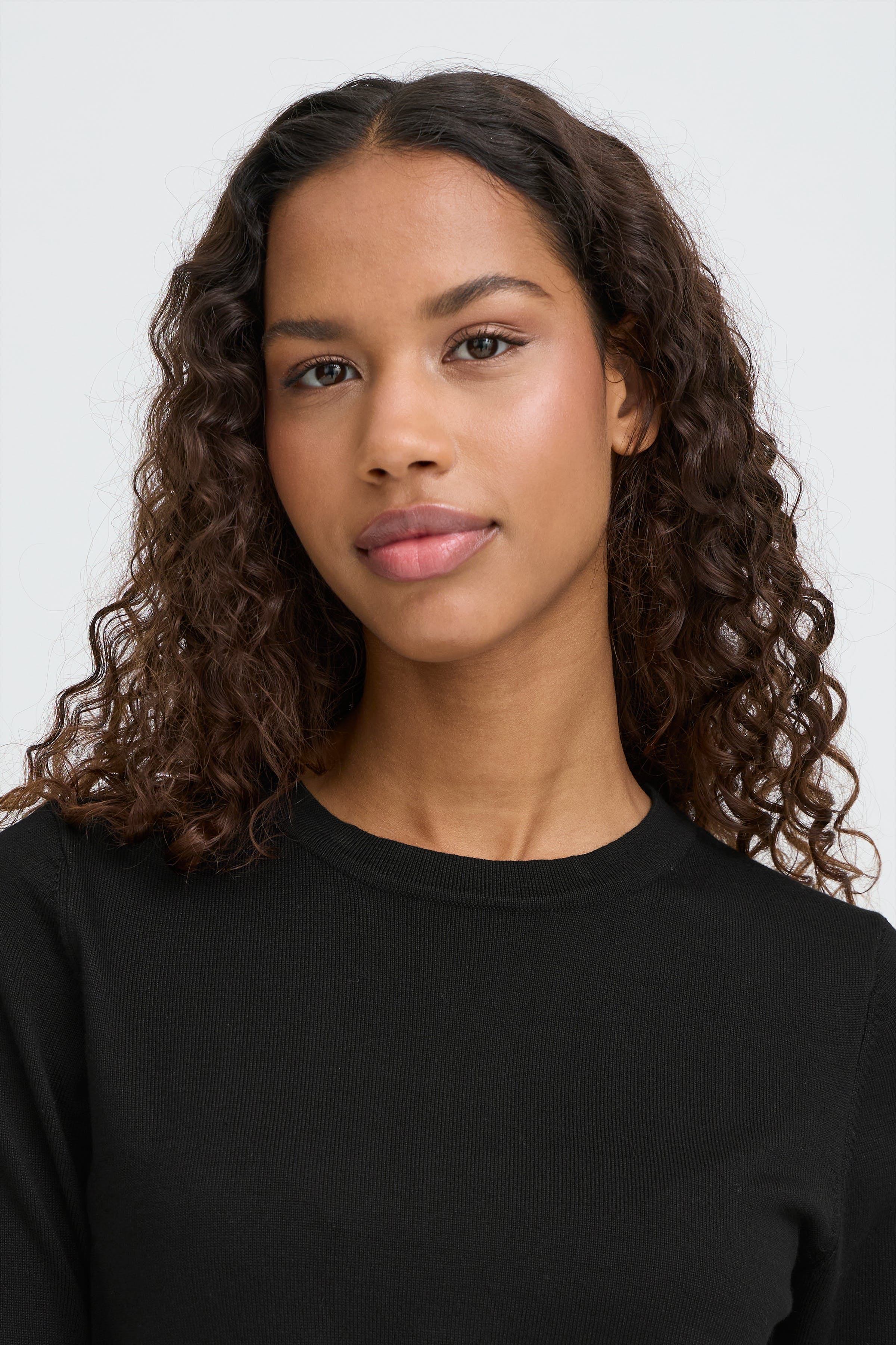 IHLULS Pullover LOOKBOOK DETAIL 20125816-194008