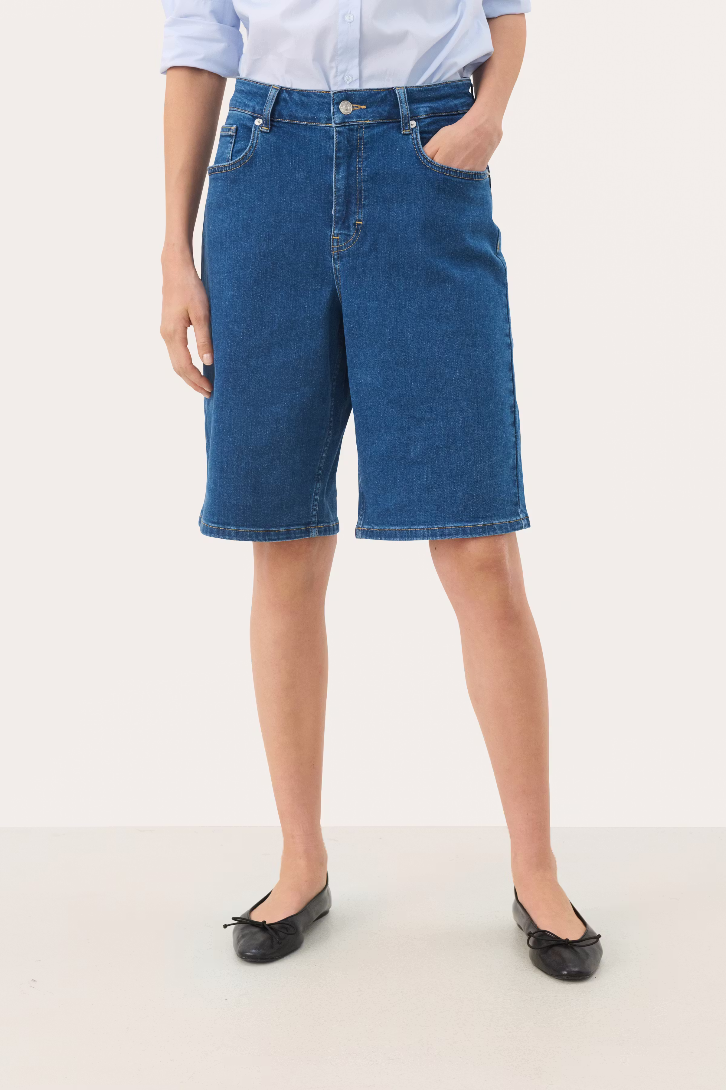 RafaellaPW Shorts LOOKBOOK FRONT 30310109-300157