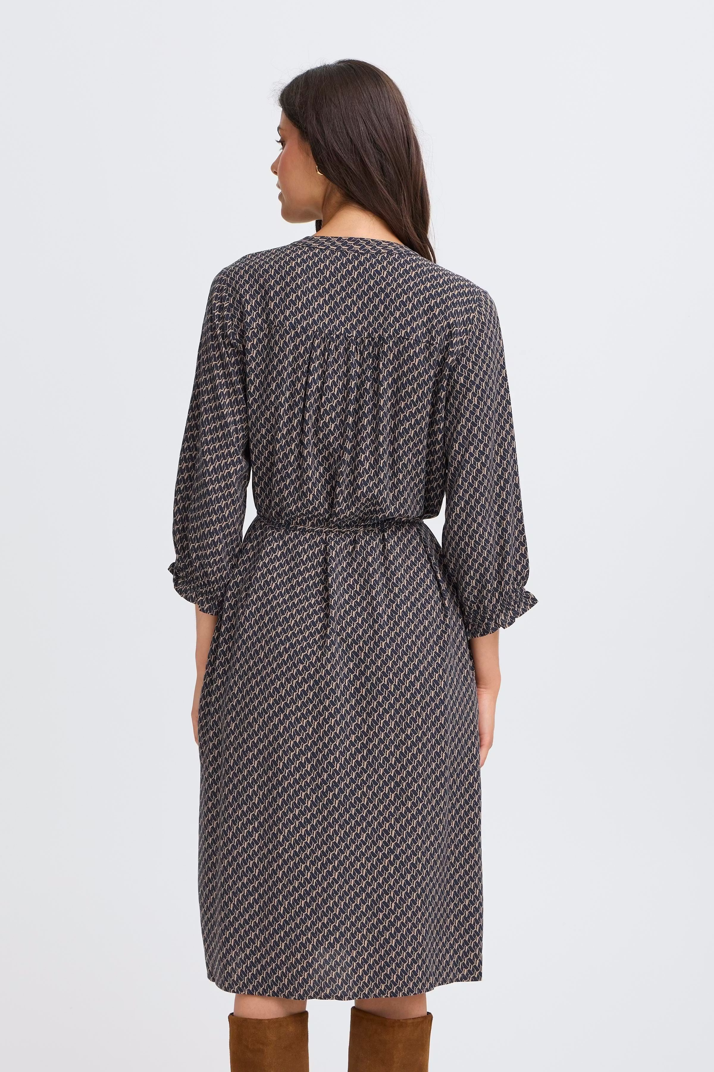 FRFLOWY Kjole LOOKBOOK BACK 20614107-205343