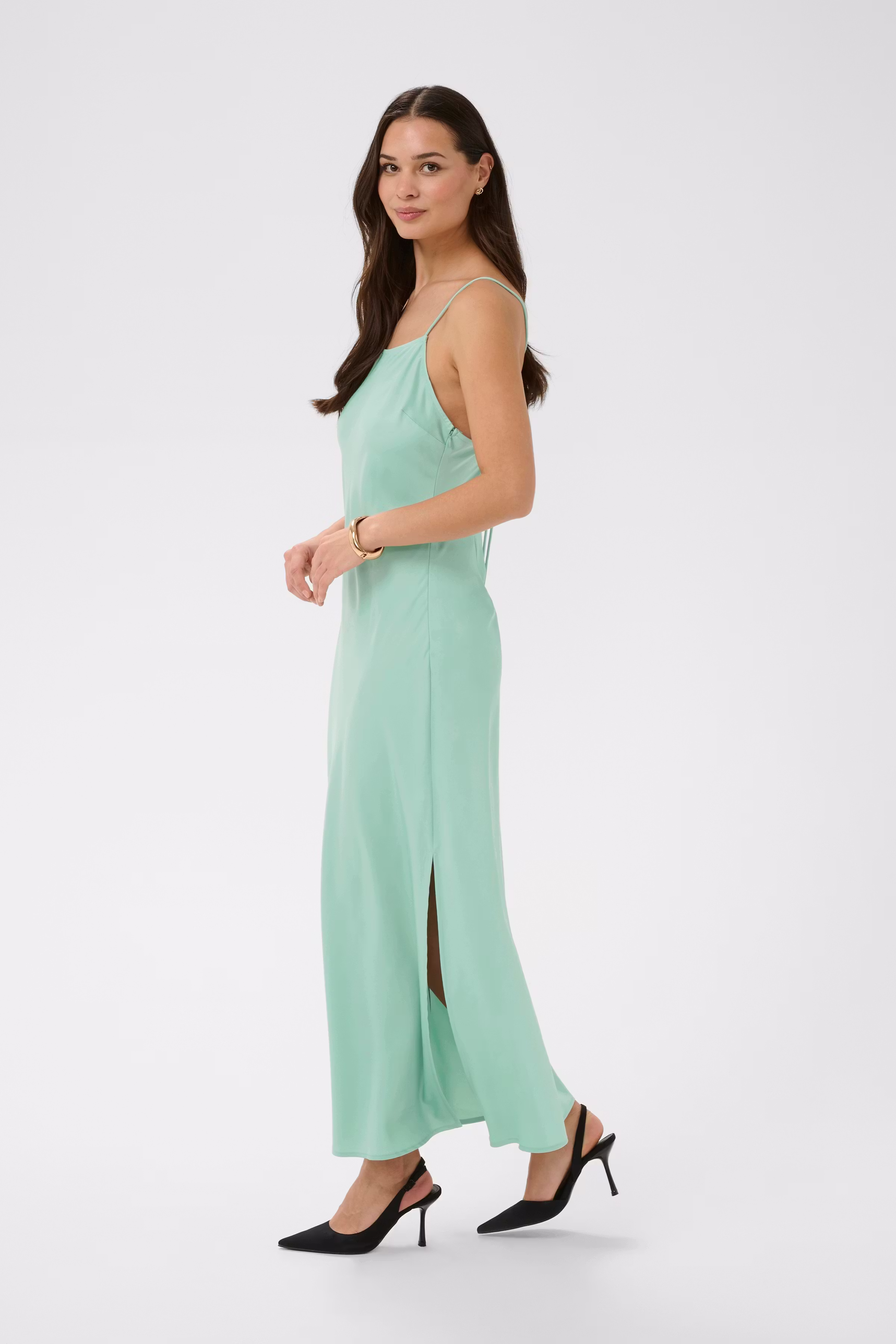 KAsadie Dress LOOKBOOK FRONT 10512161-109901