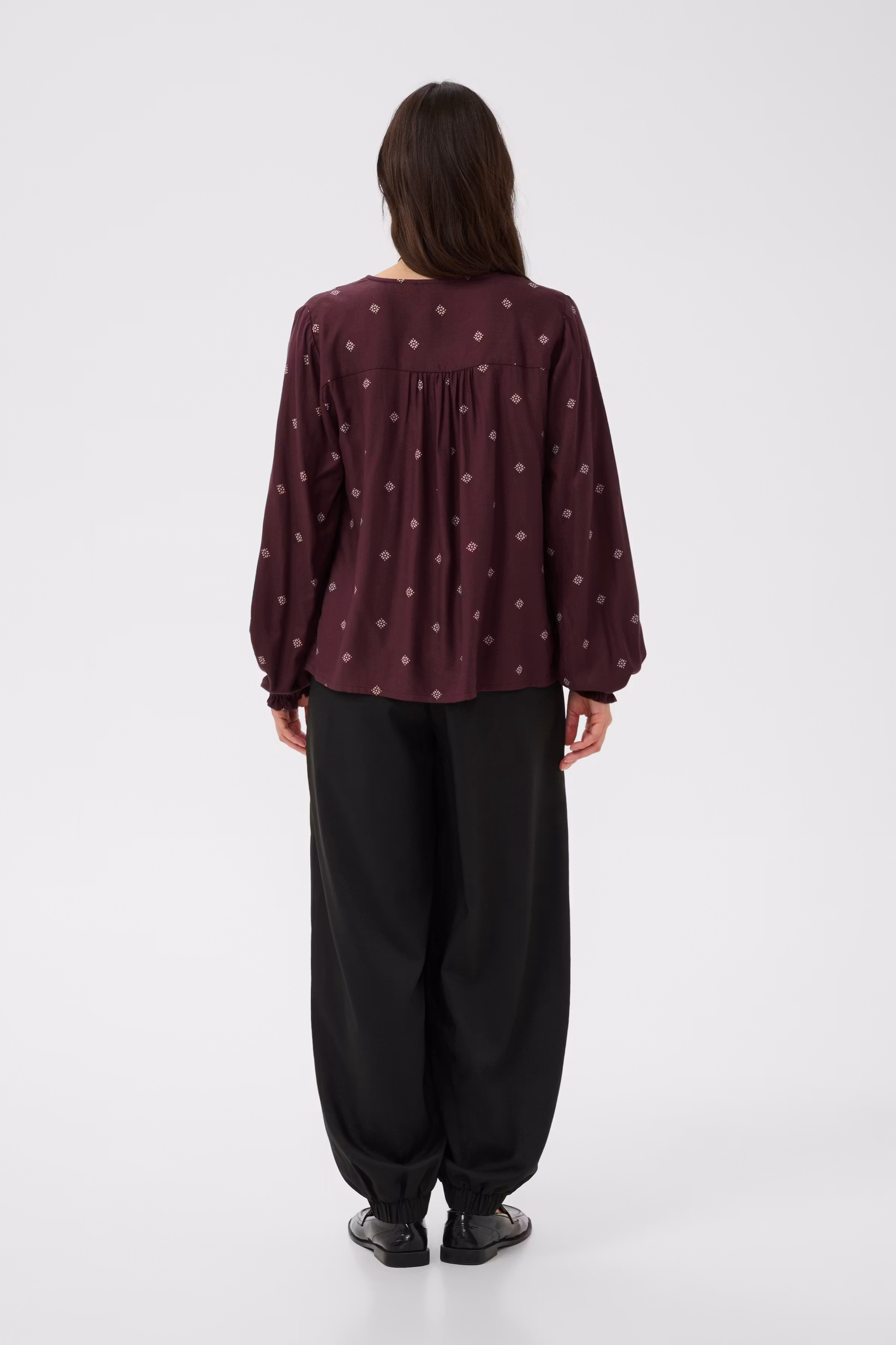 BPclementine Blouse LOOKBOOK BACK 40200226-1000109