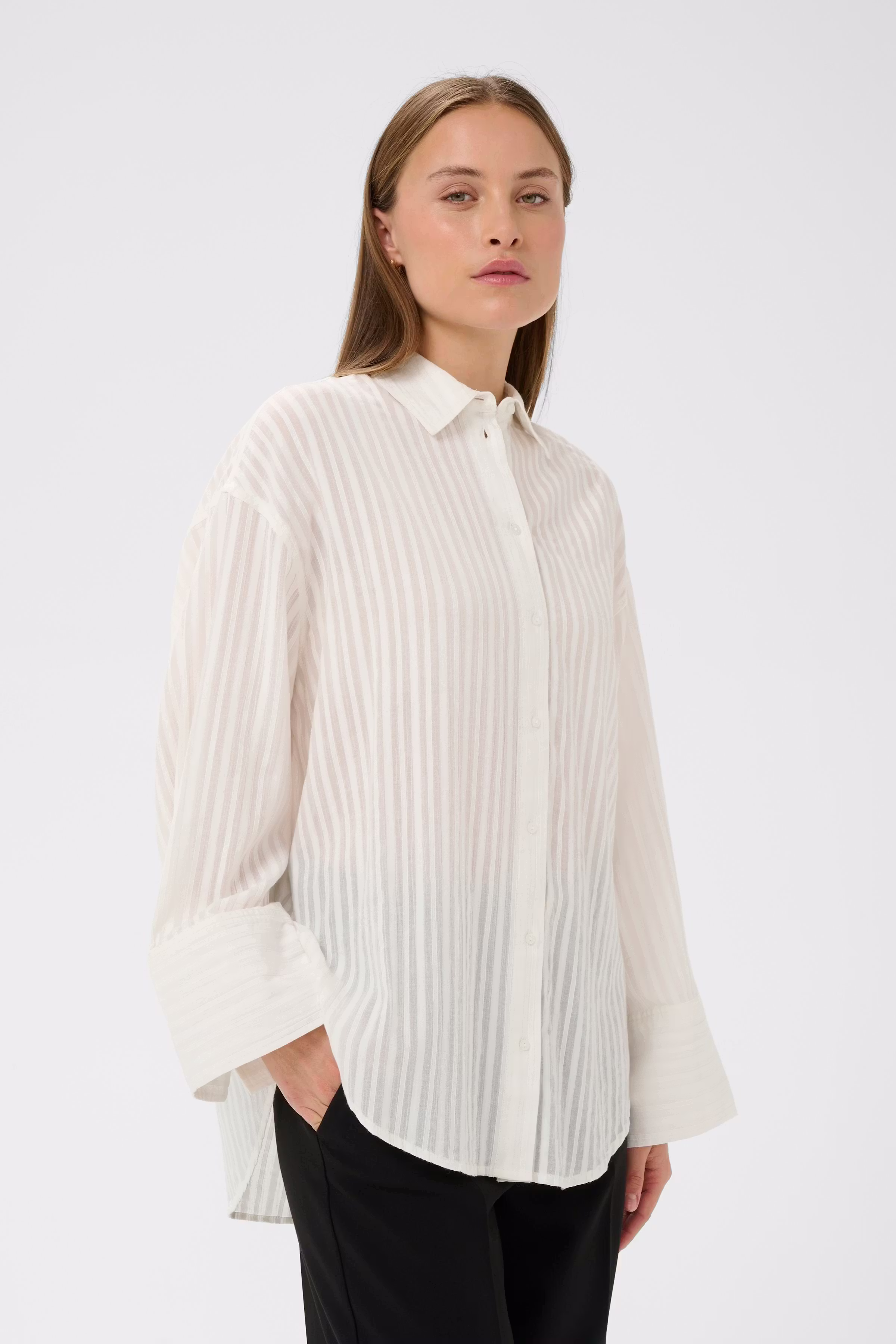 SLBianca Skjorta LOOKBOOK FRONT 30409037-111001