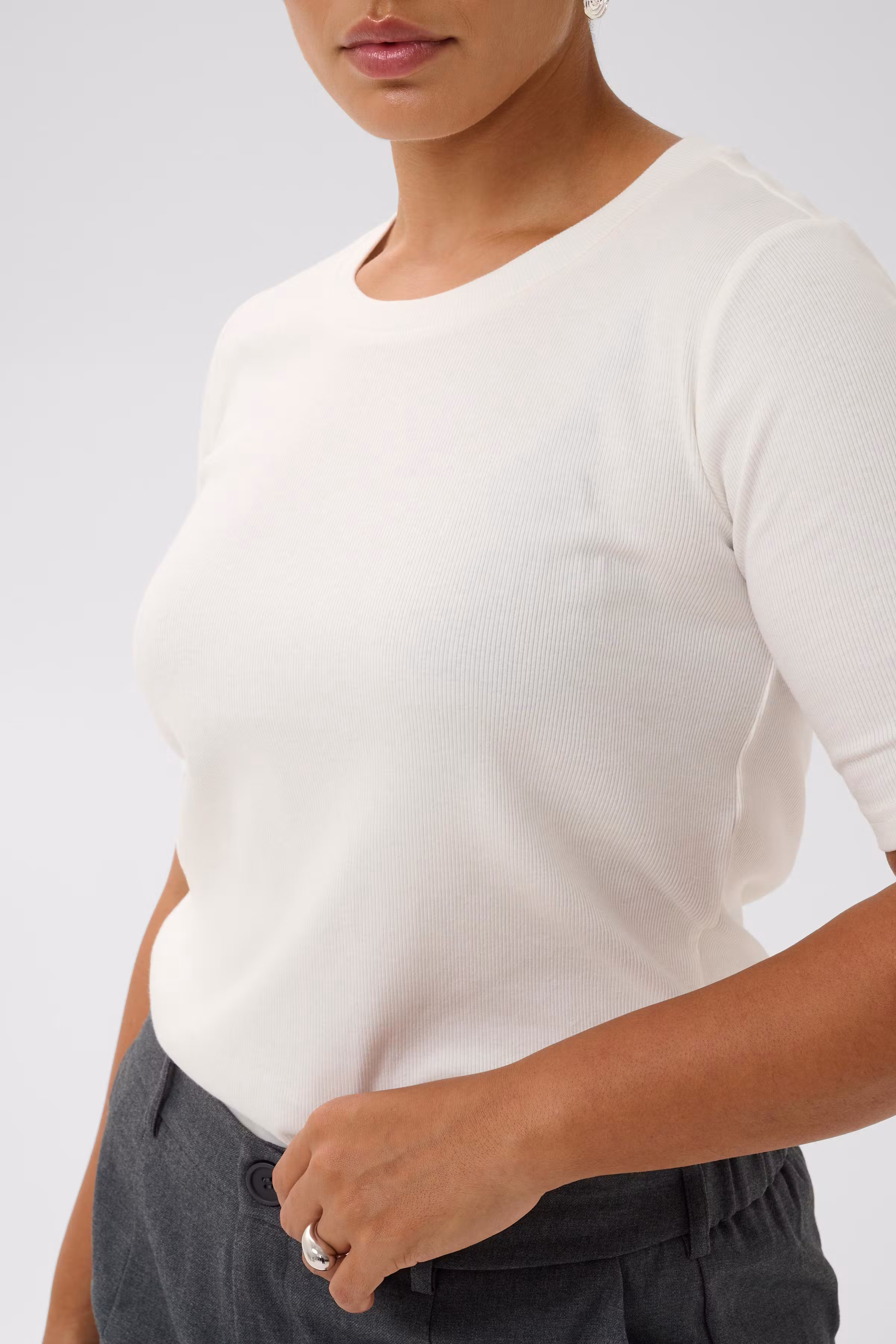 KCcarina T-shirt LOOKBOOK DETAIL 10581627-110602