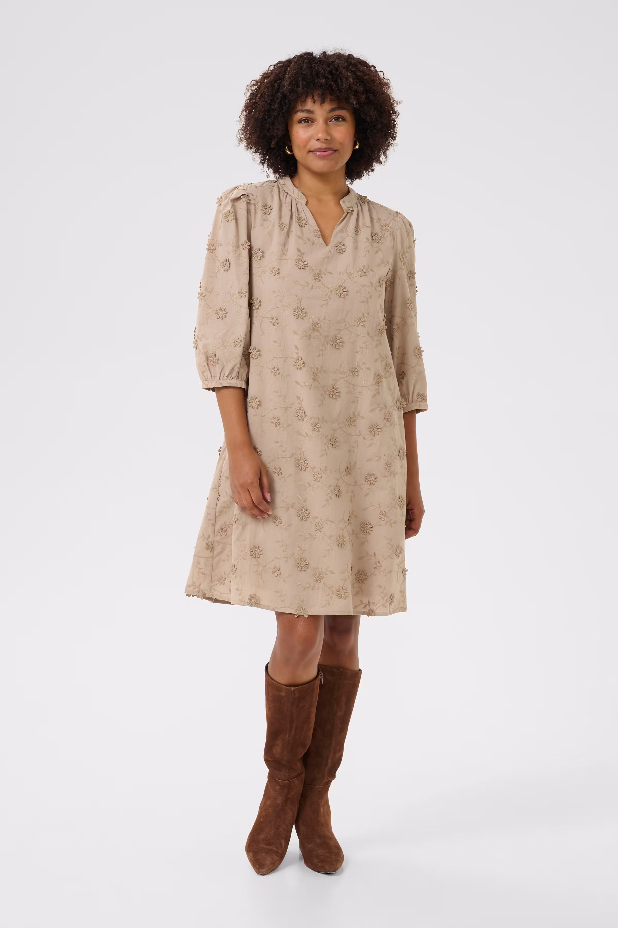 CROlivia Dress LOOKBOOK FRONT 10613445-161106