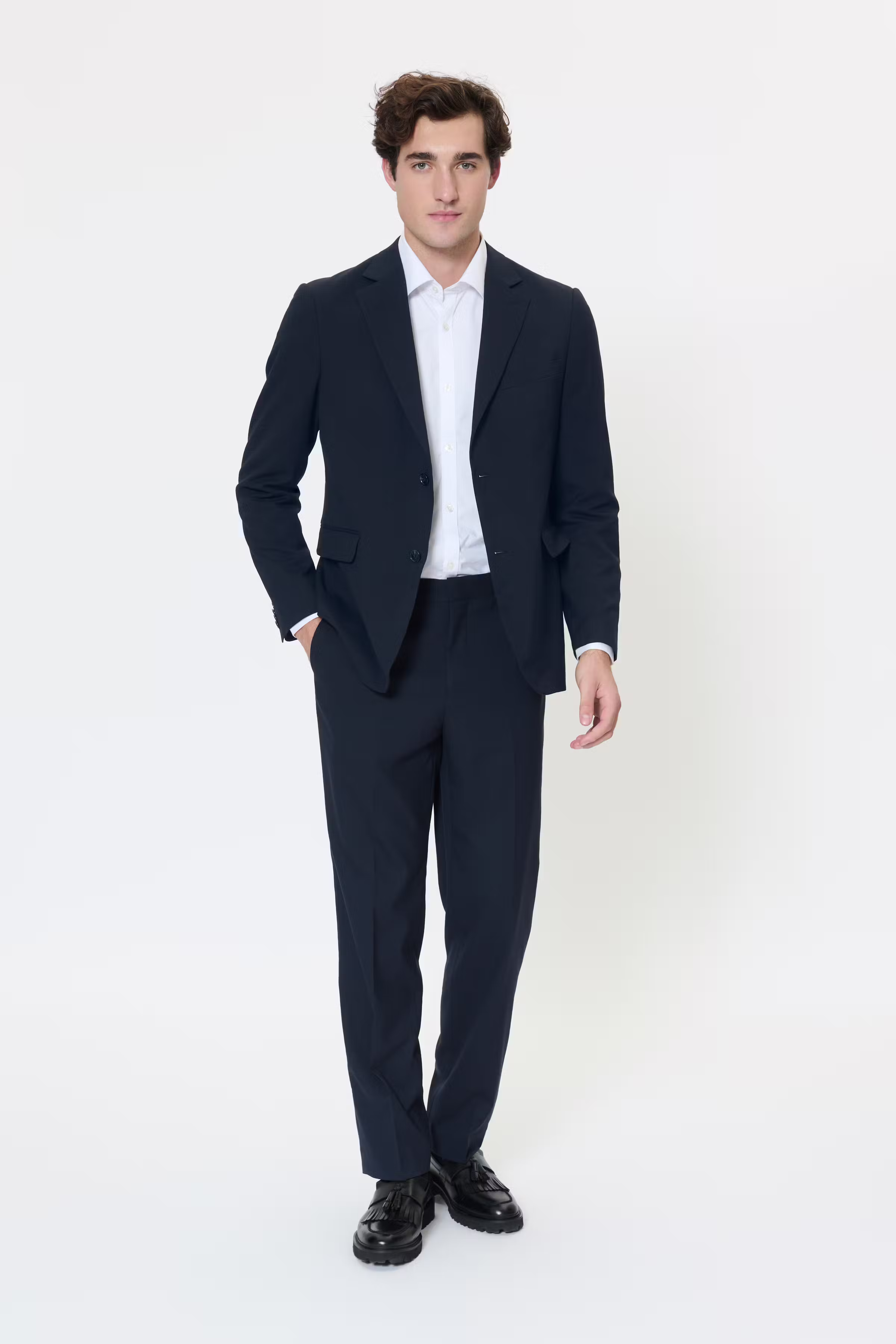 MAcharles Blazer LOOKBOOK FRONT 30208978-194011