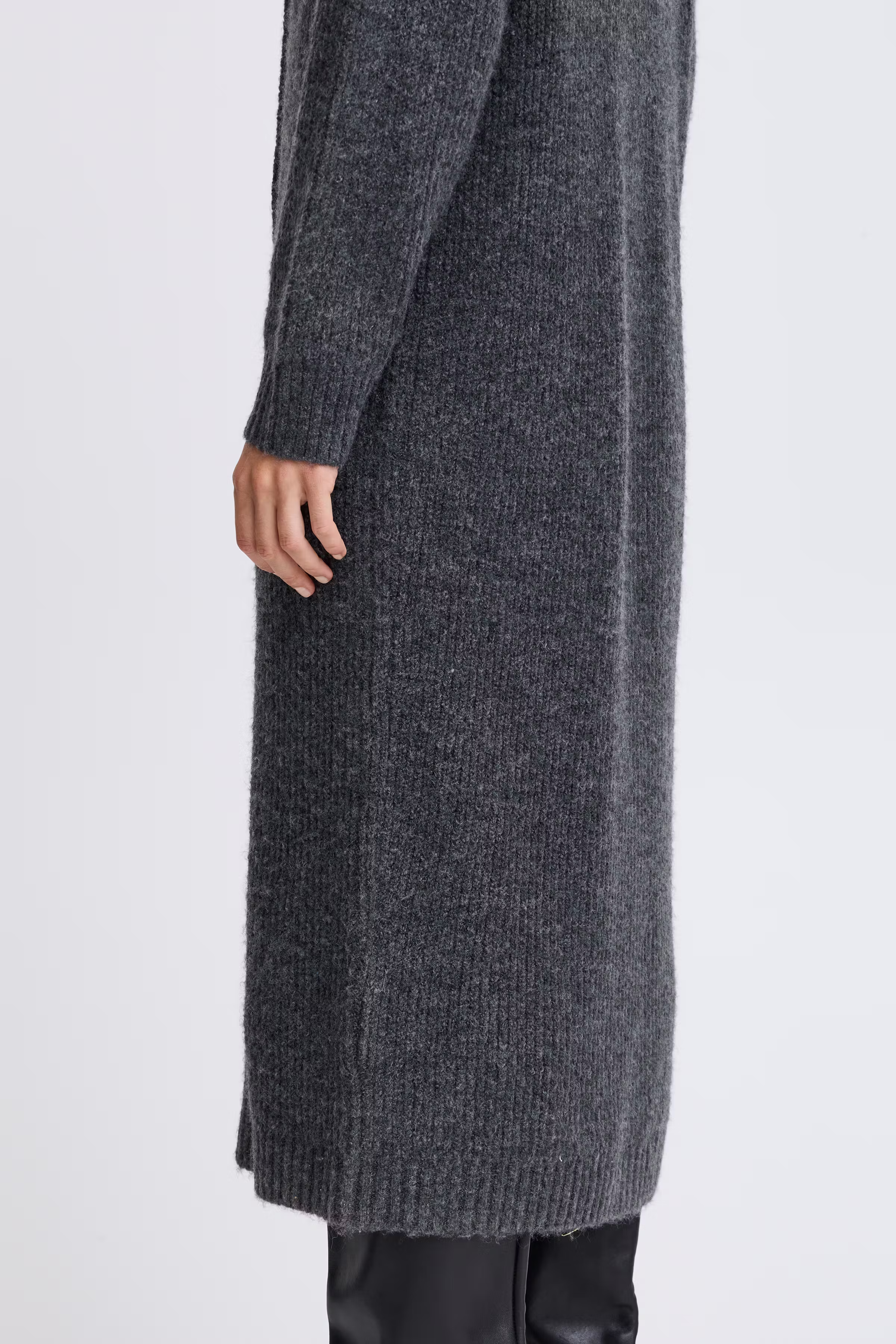 BYMARIANNE Cardigan LOOKBOOK DETAIL 20815642-200456