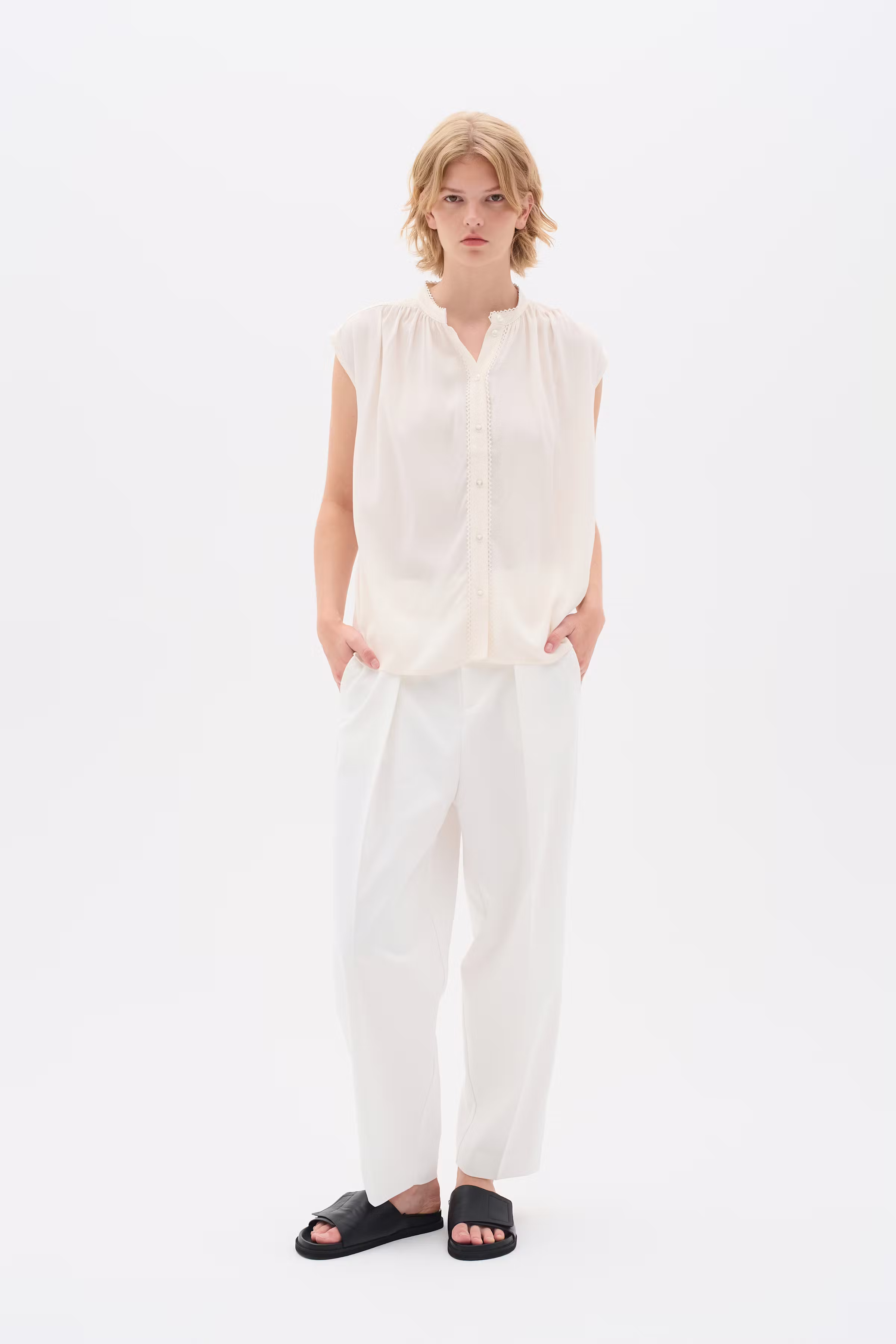 FallonIW LOOKBOOK FRONT 30110443-110701