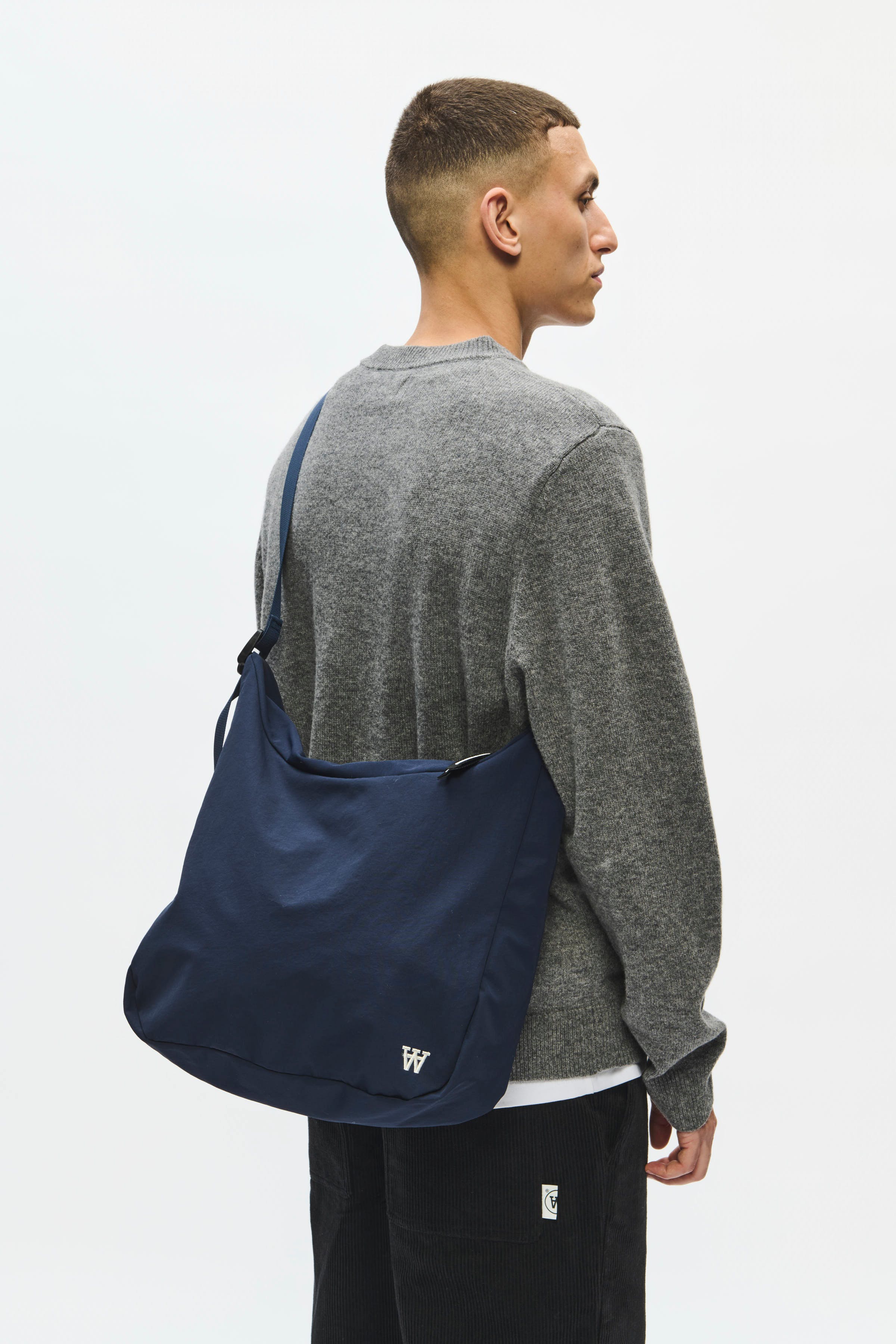 WWPlato Bag LOOKBOOK DETAIL 30252151-194011