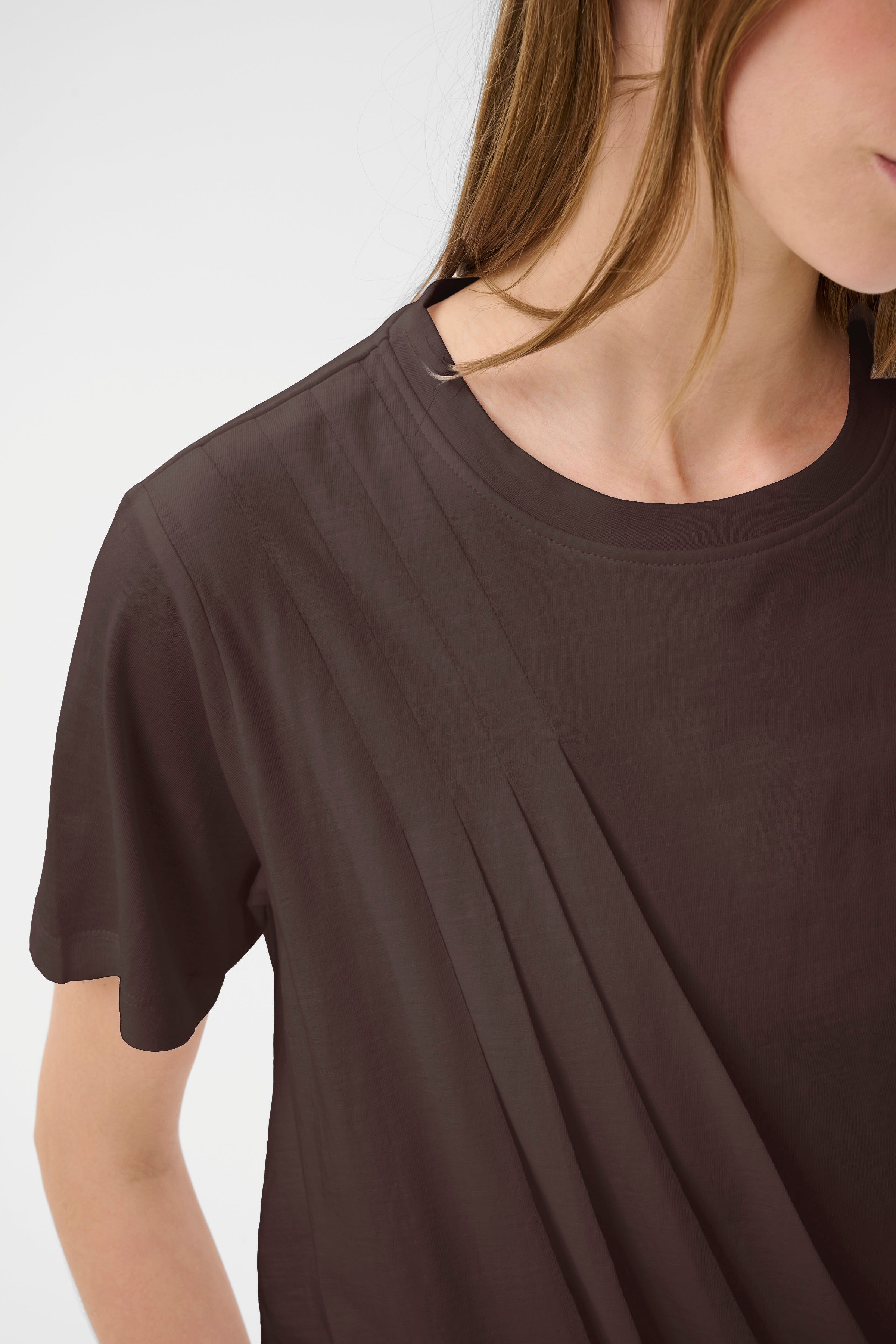 KBFatima T-shirt LOOKBOOK DETAIL 10105965-191216