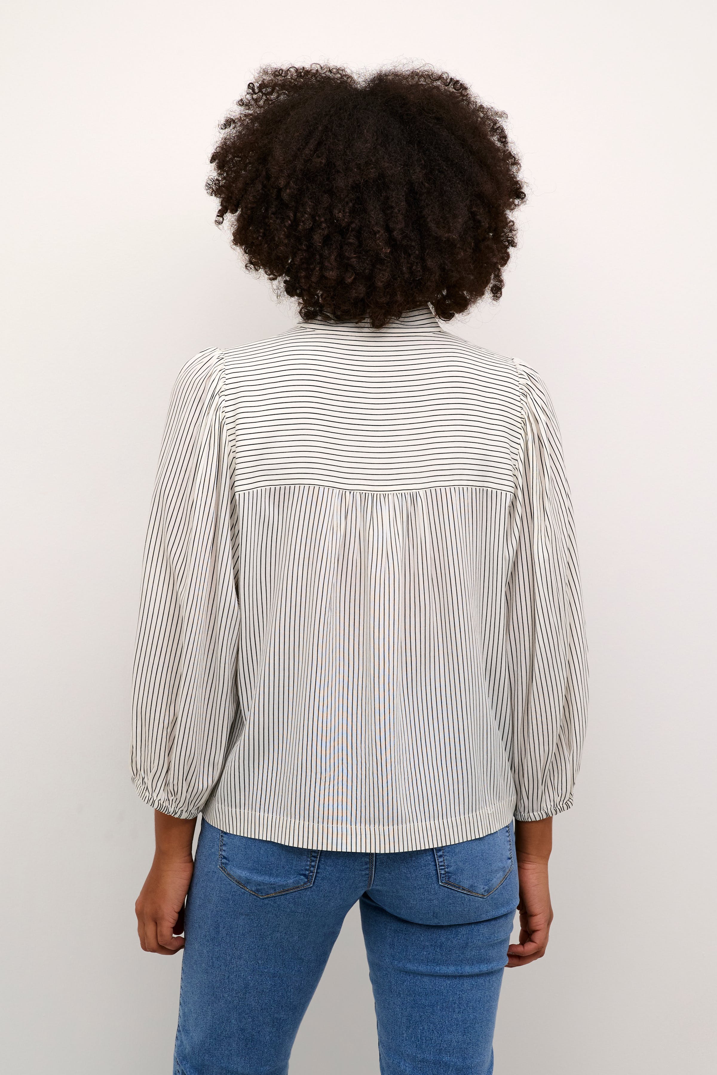 KAsidsel Blus LOOKBOOK BACK 10509038-106383