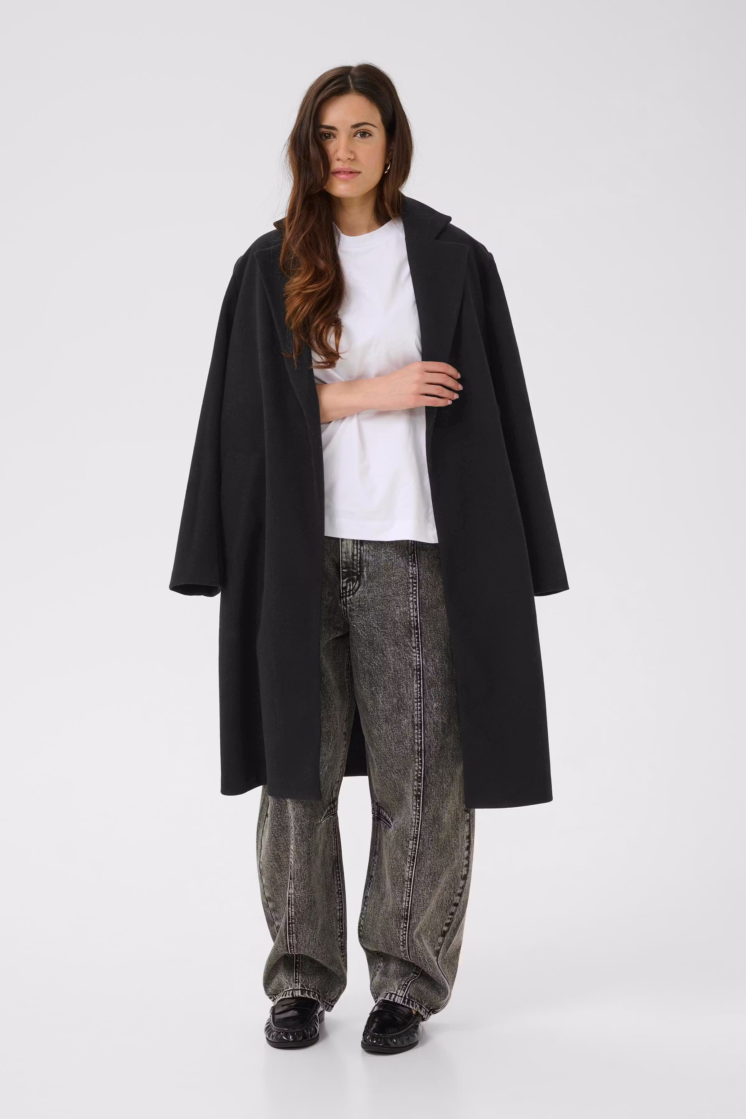 KAsaturn Jas LOOKBOOK FRONT 10511086-100121