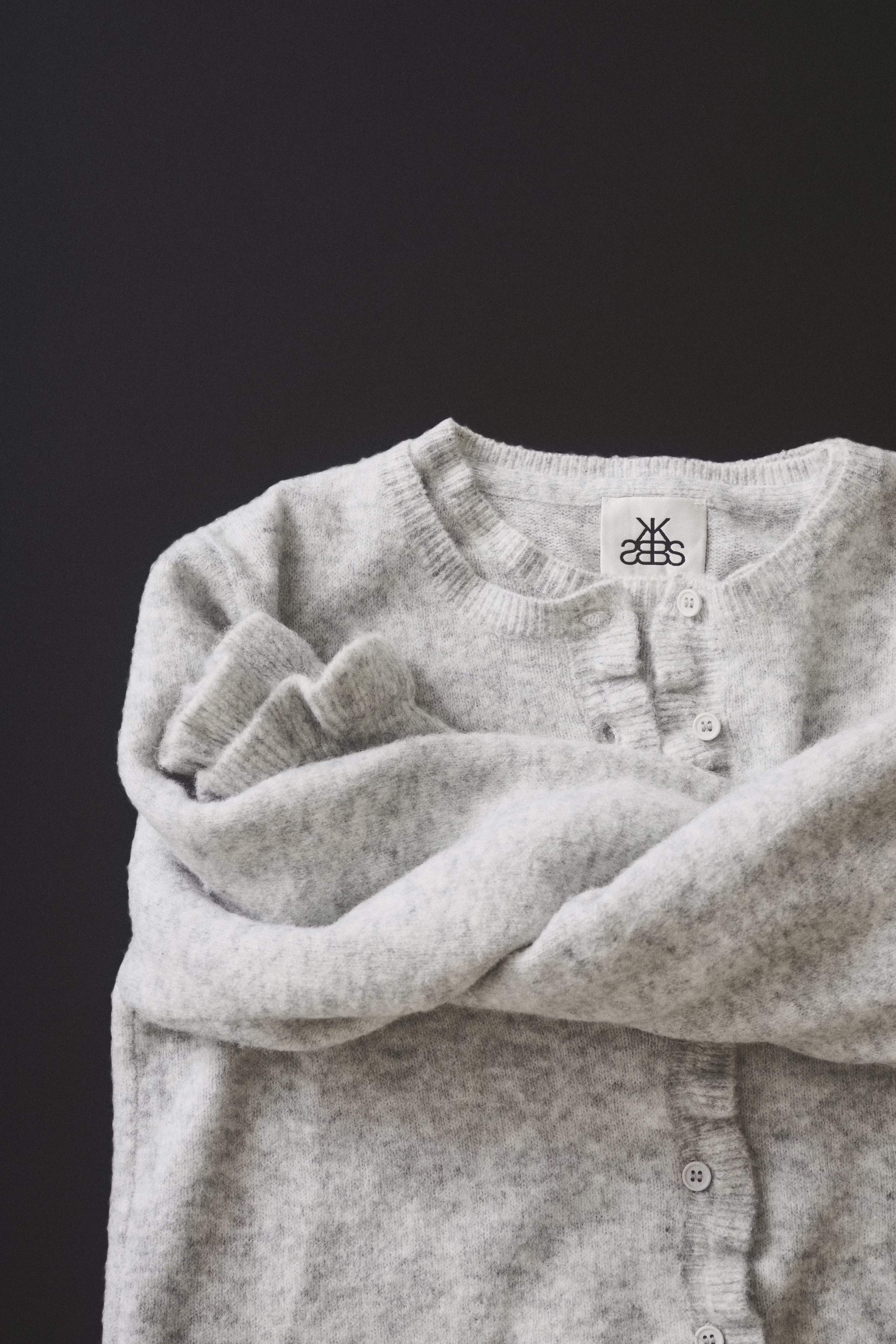 KBNoabelle Cardigan LOCATION NONE 10105751-1638011